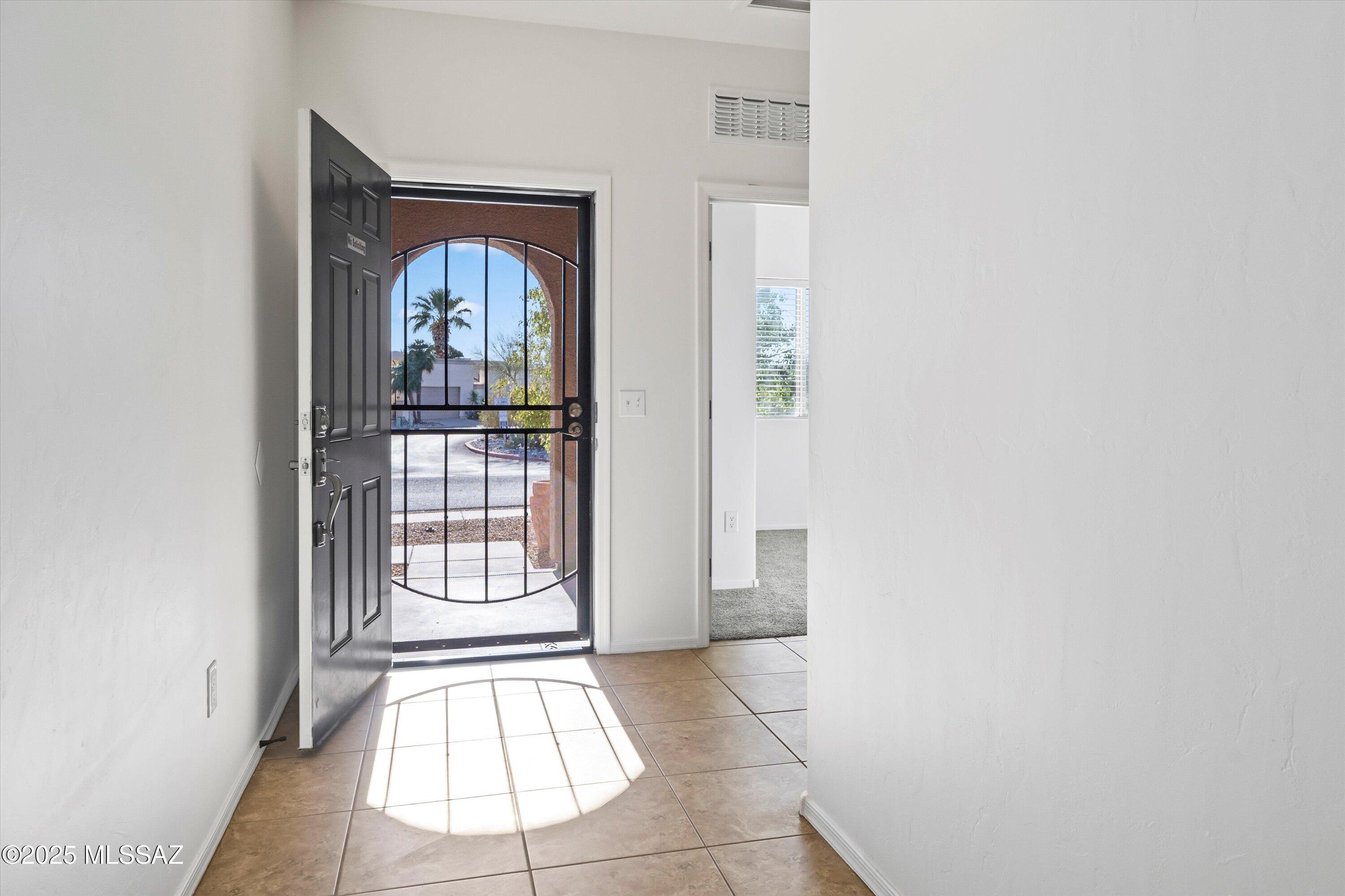 Countryside Manor (1-52) - Residential