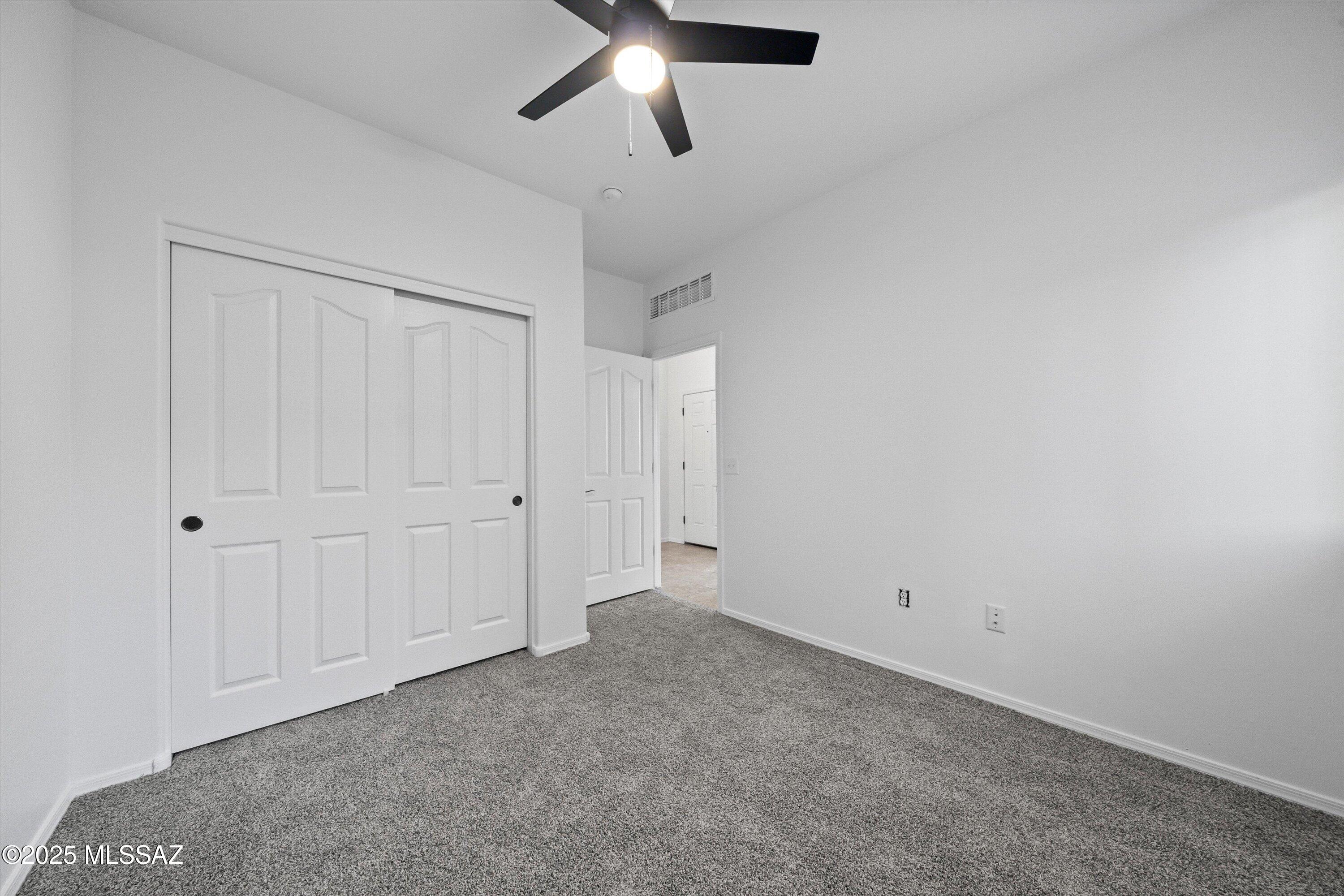 Countryside Manor (1-52) - Residential