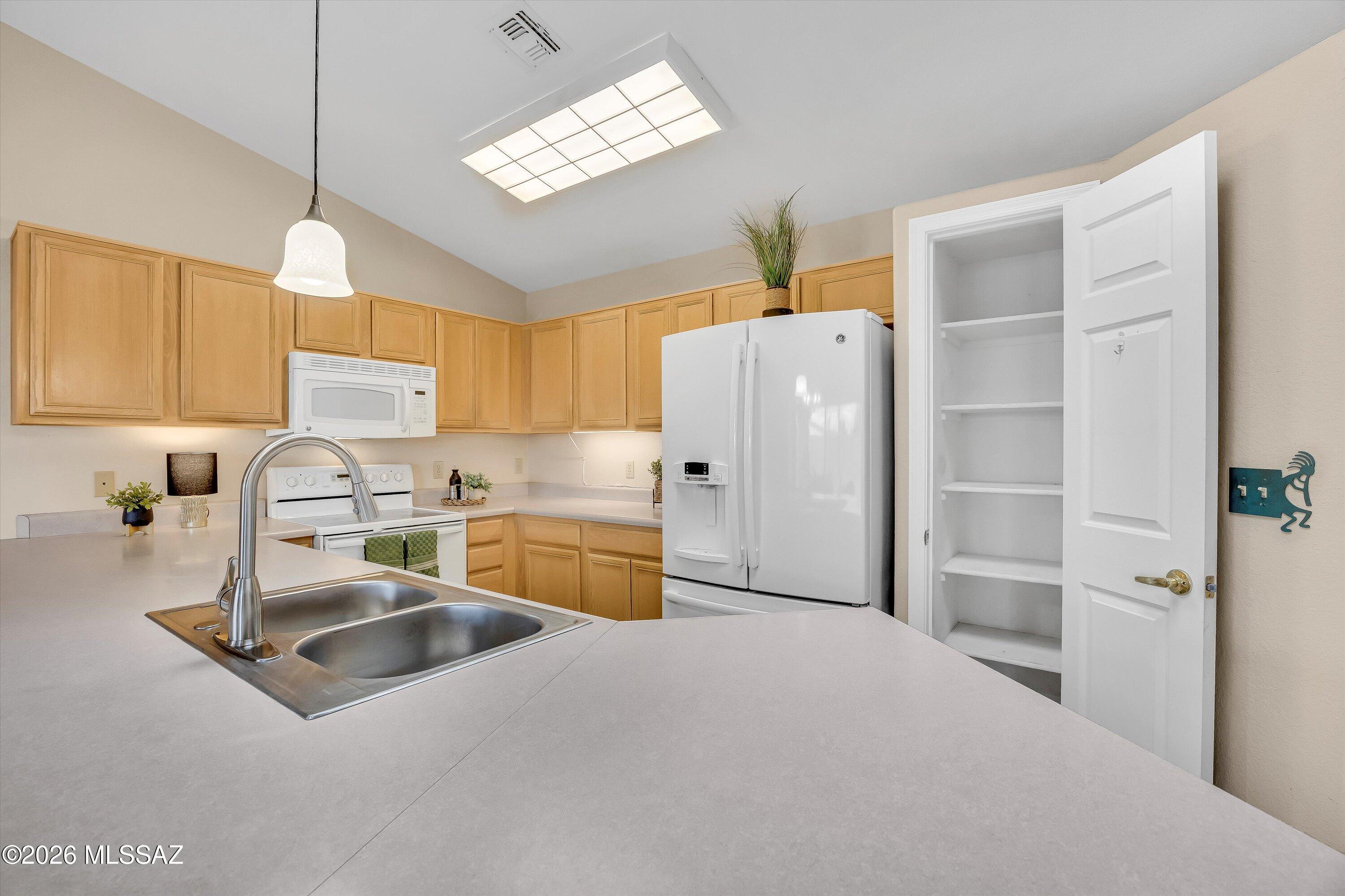 Voyager Homes Phase B (86-157) - Residential