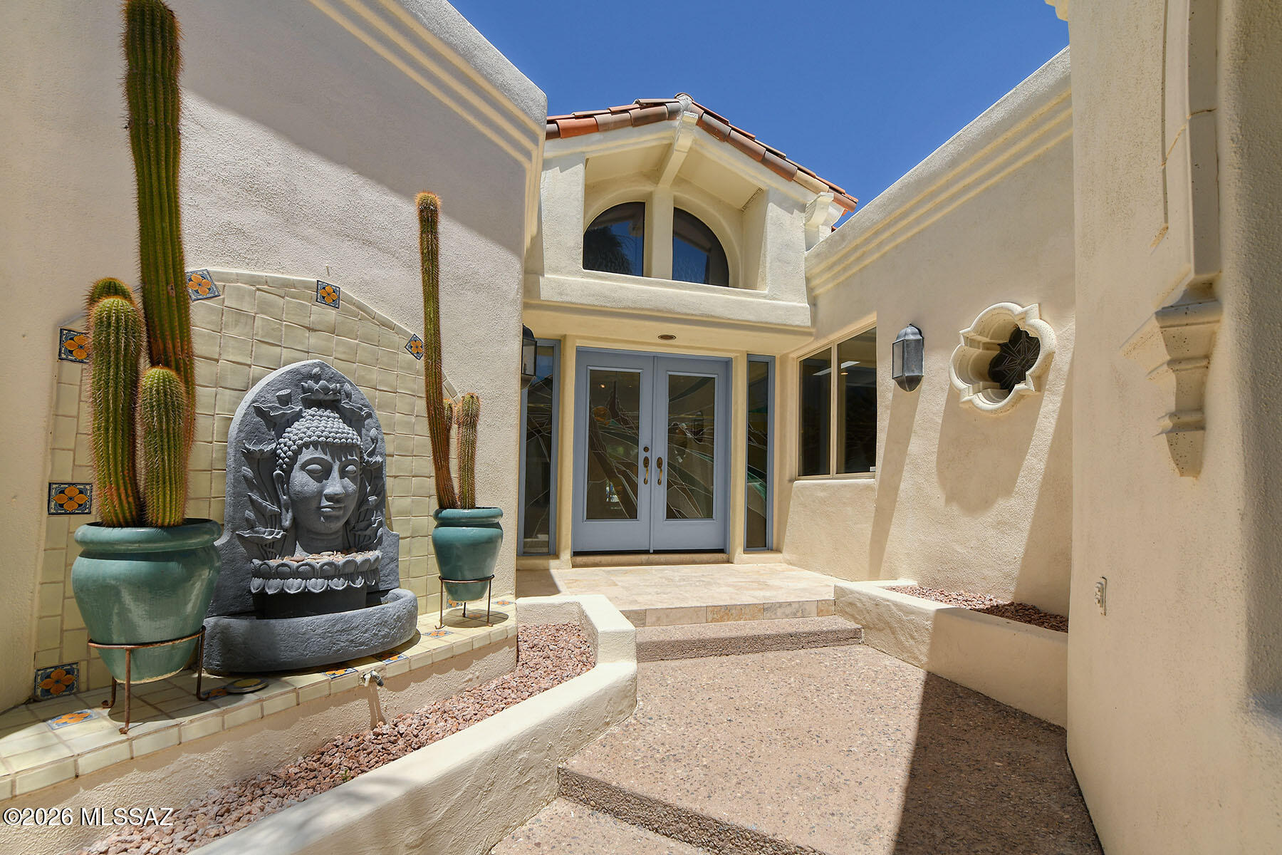 5031 E Calle Brillante
