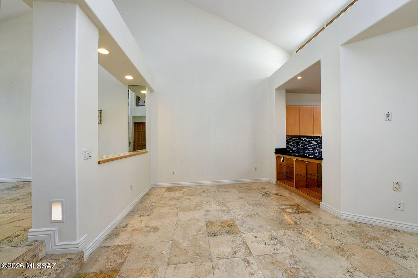 El Diamante Townhomes (1-15) - Residential