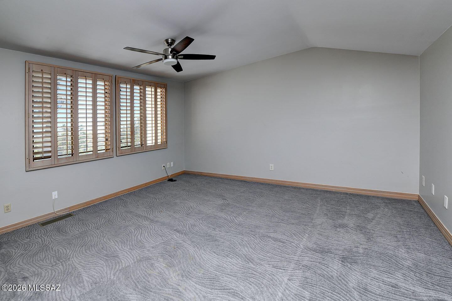 El Diamante Townhomes (1-15) - Residential