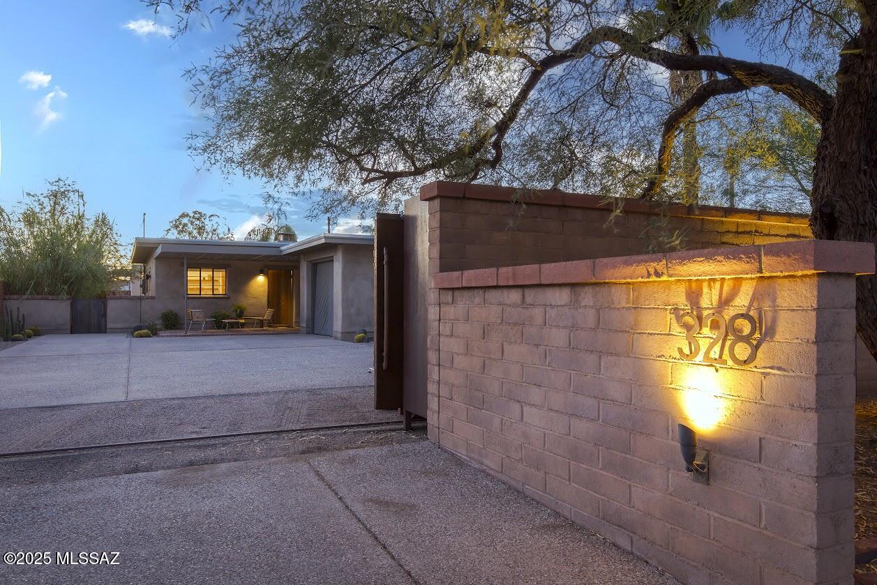 Broadway Village - Residential