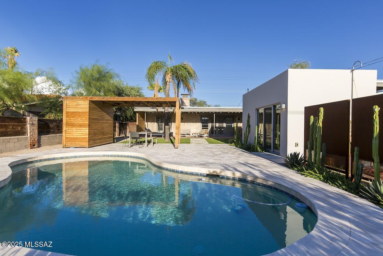 Broadway Village - Residential