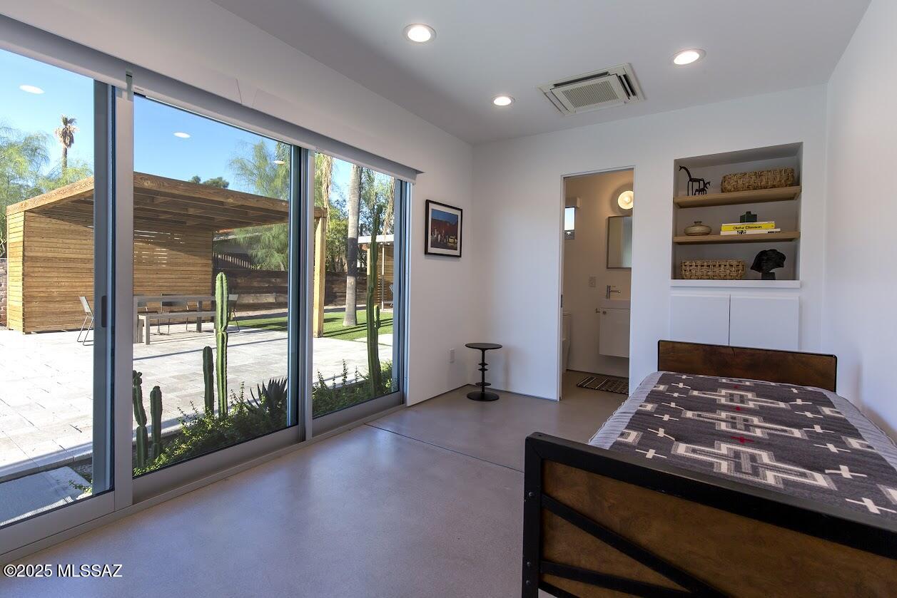 Broadway Village - Residential