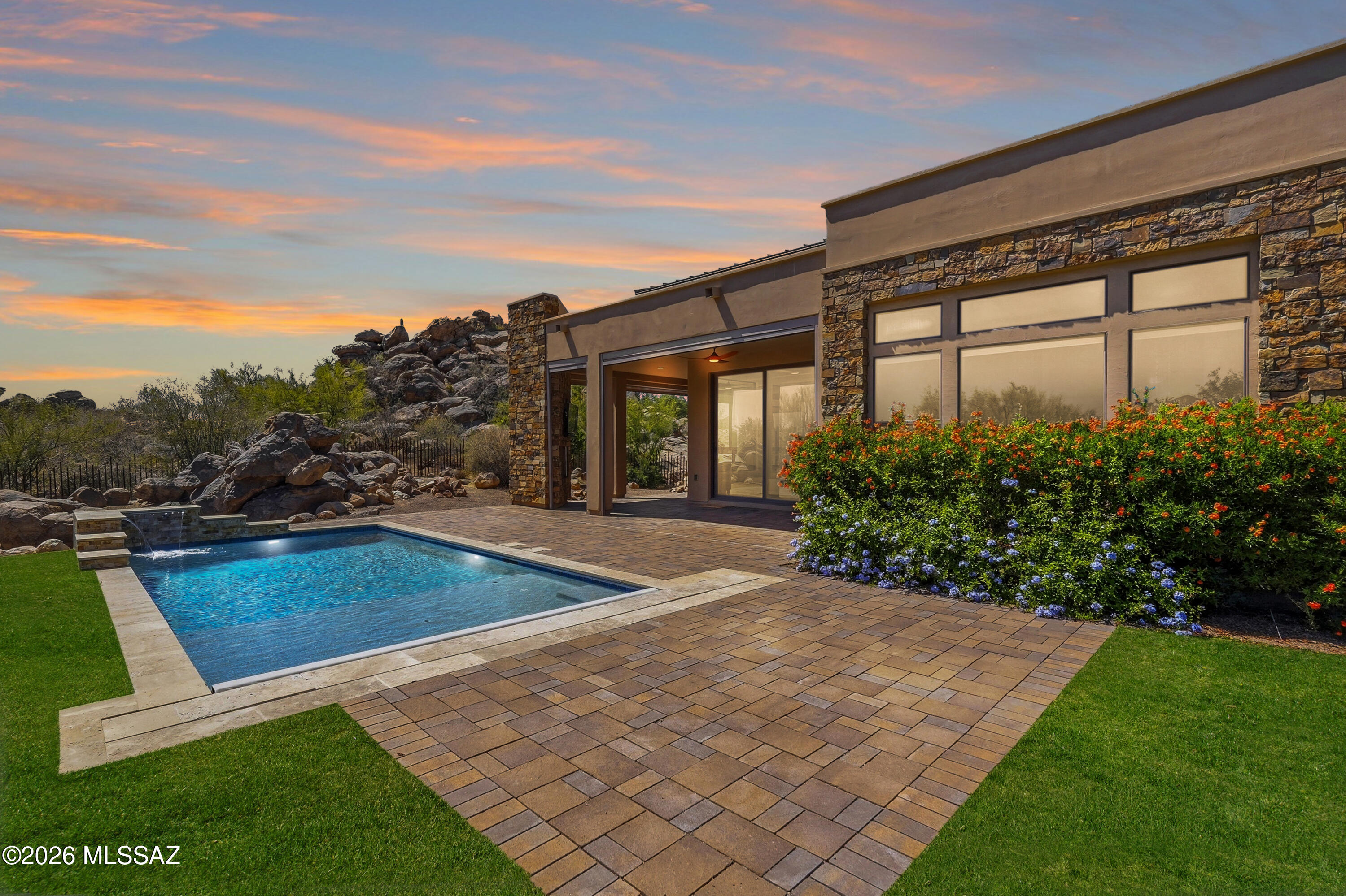 Meritage At Stone Canyon VIII - Residential
