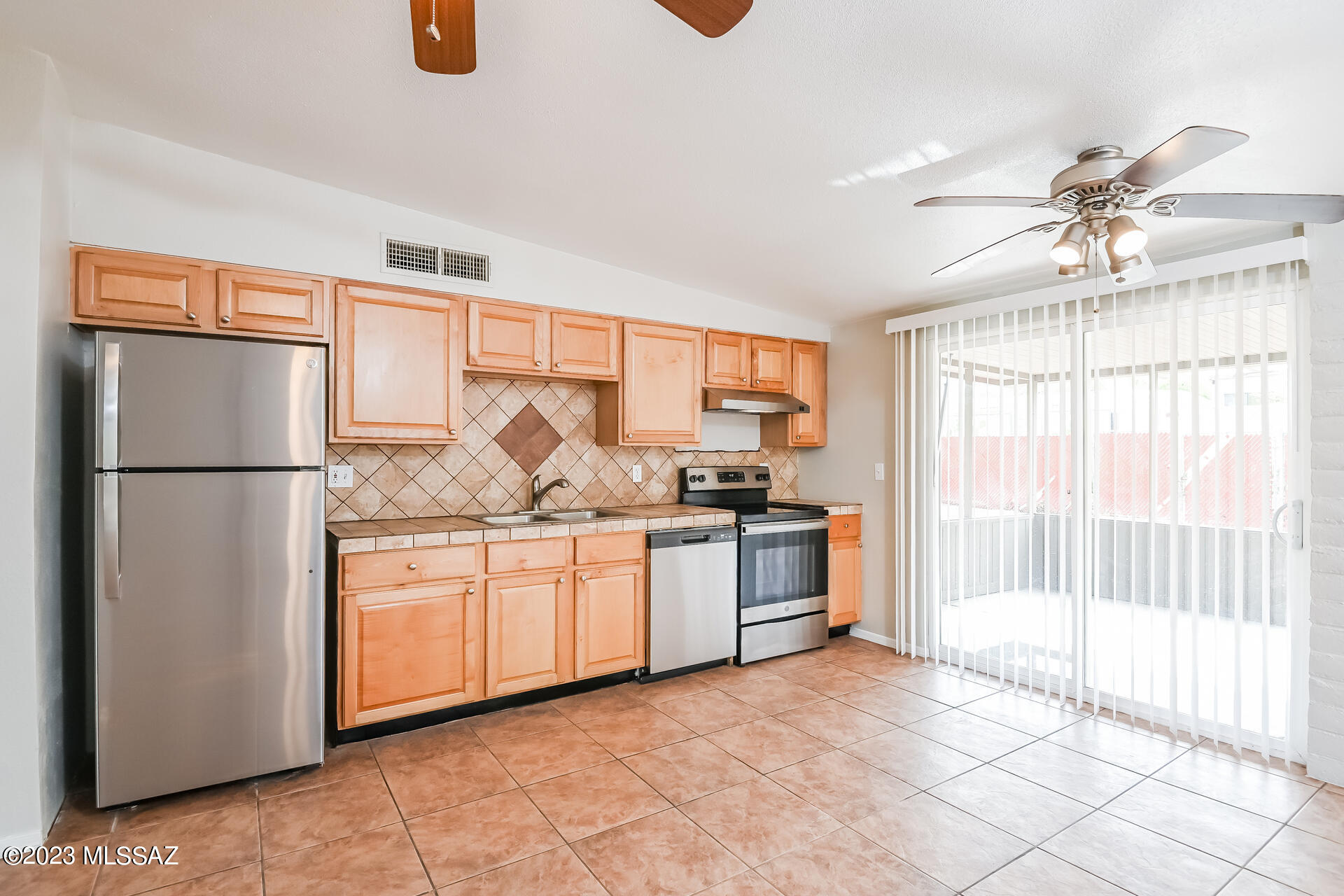 Lakecrest NO. 1 - Residential Lease