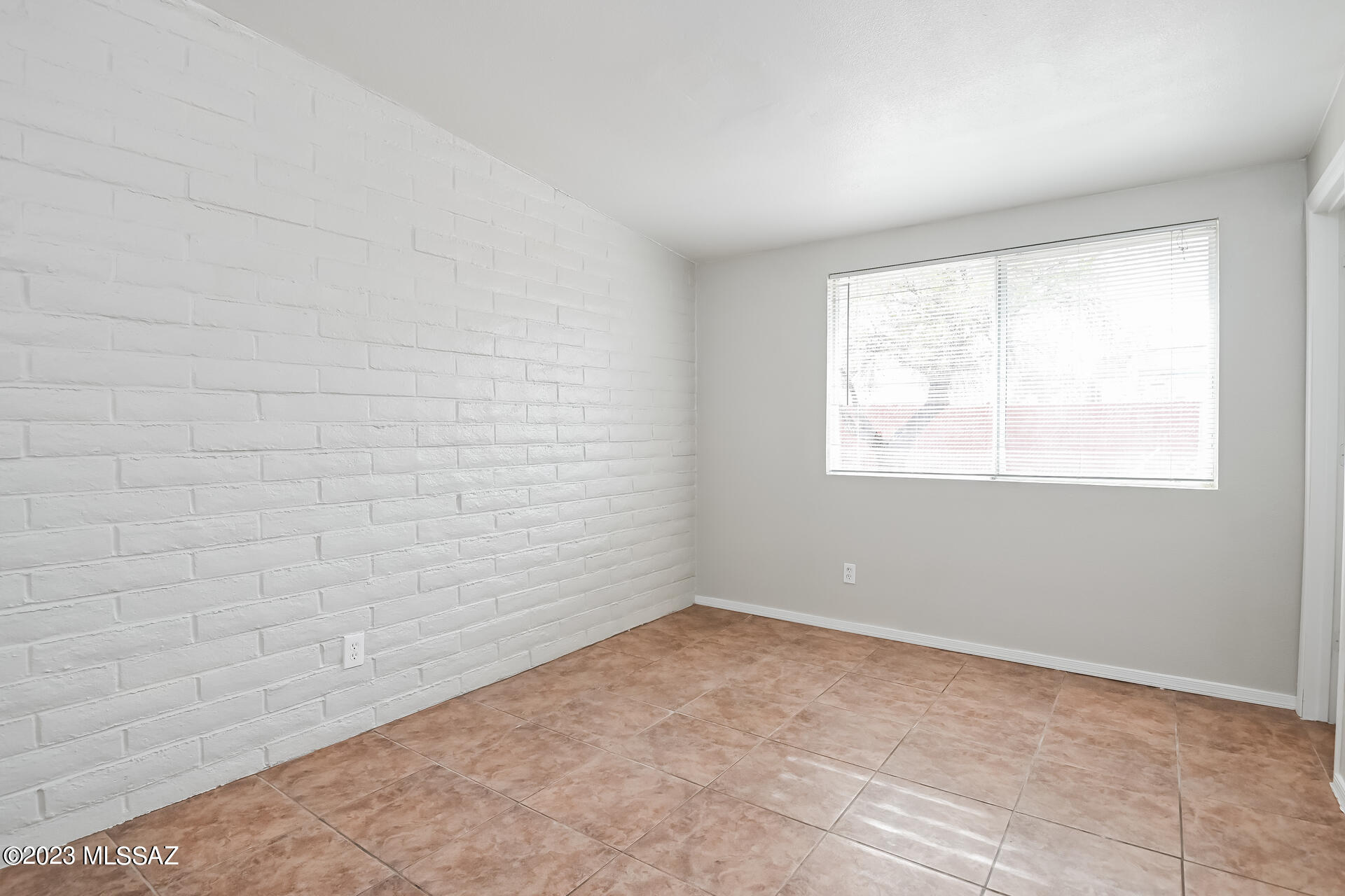Lakecrest NO. 1 - Residential Lease