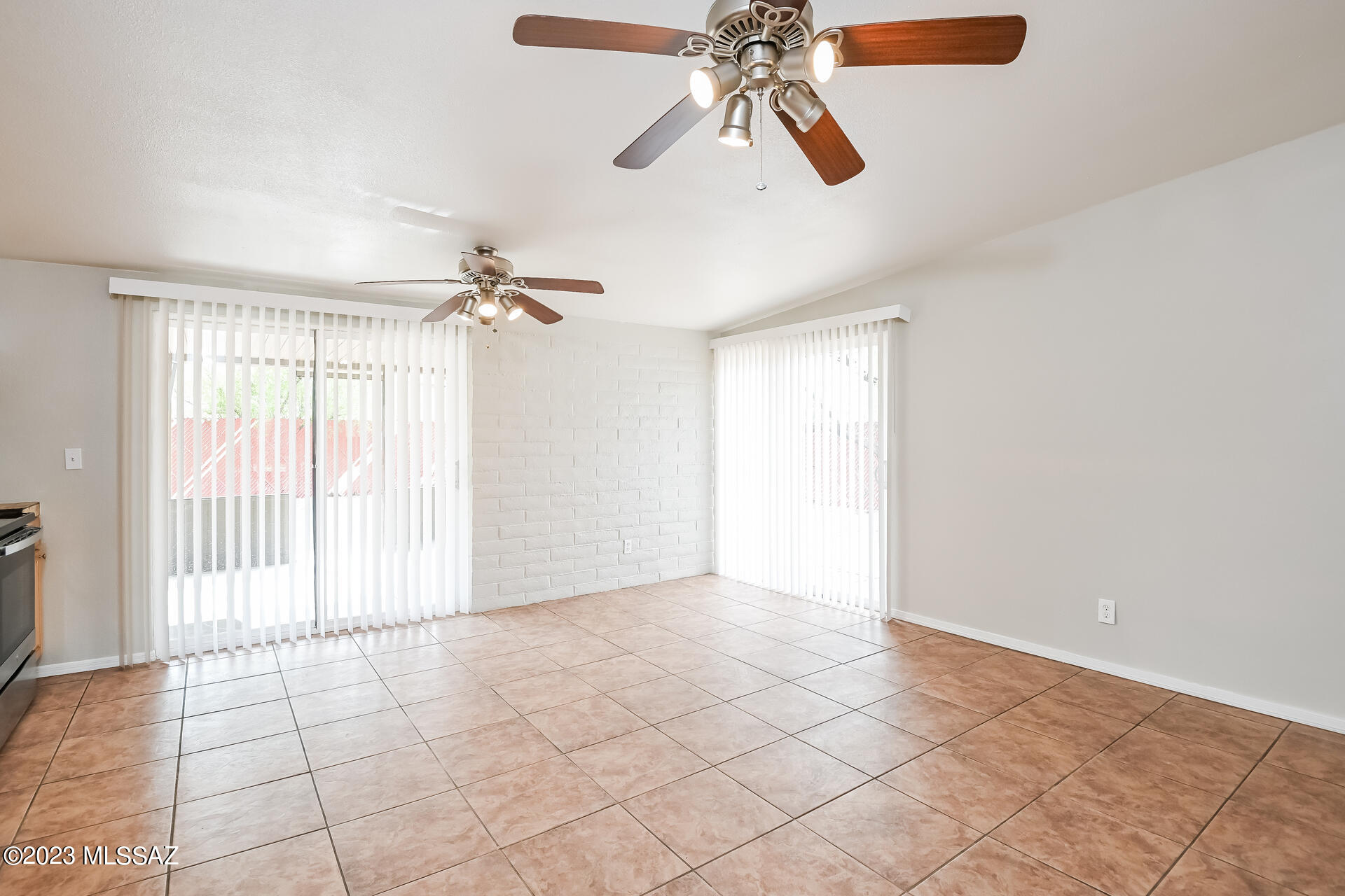 Lakecrest NO. 1 - Residential Lease