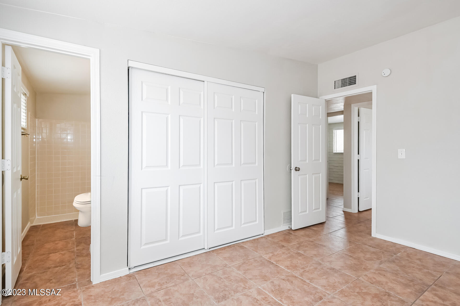 Lakecrest NO. 1 - Residential Lease