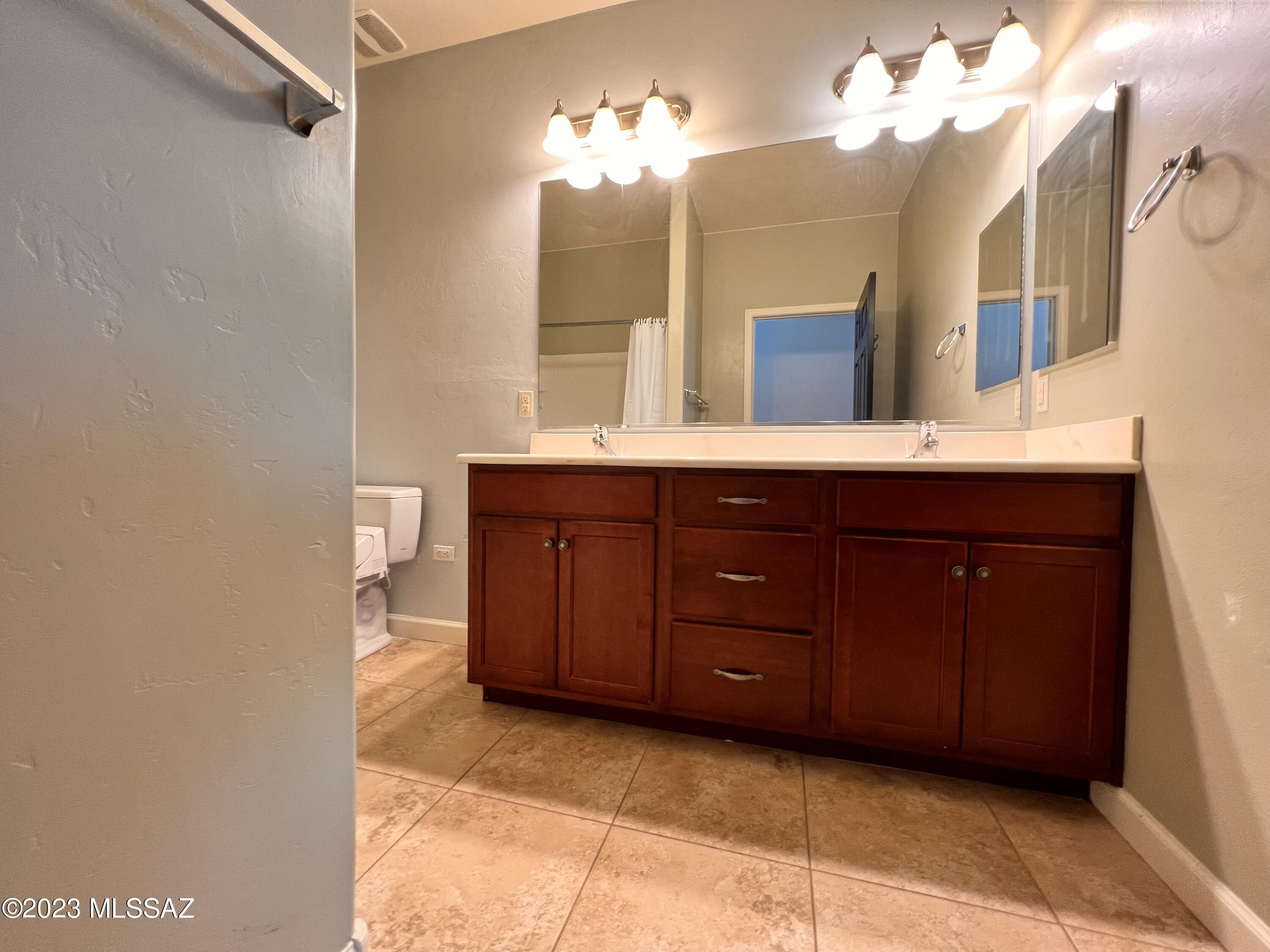 Oasis Hills - Residential Lease