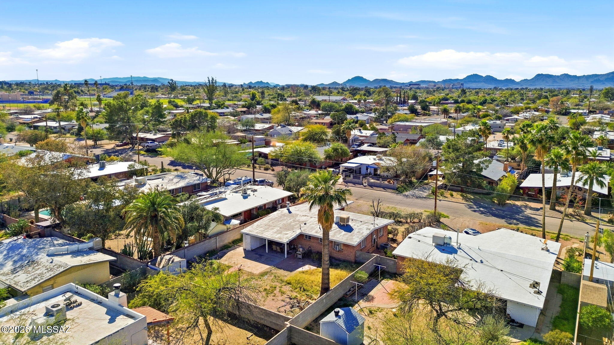 2324 N Chrysler Drive