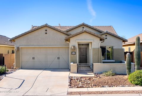 Photo of 1111 W Montelupo Drive, Oro Valley, AZ 85755 (MLS # 22607477)