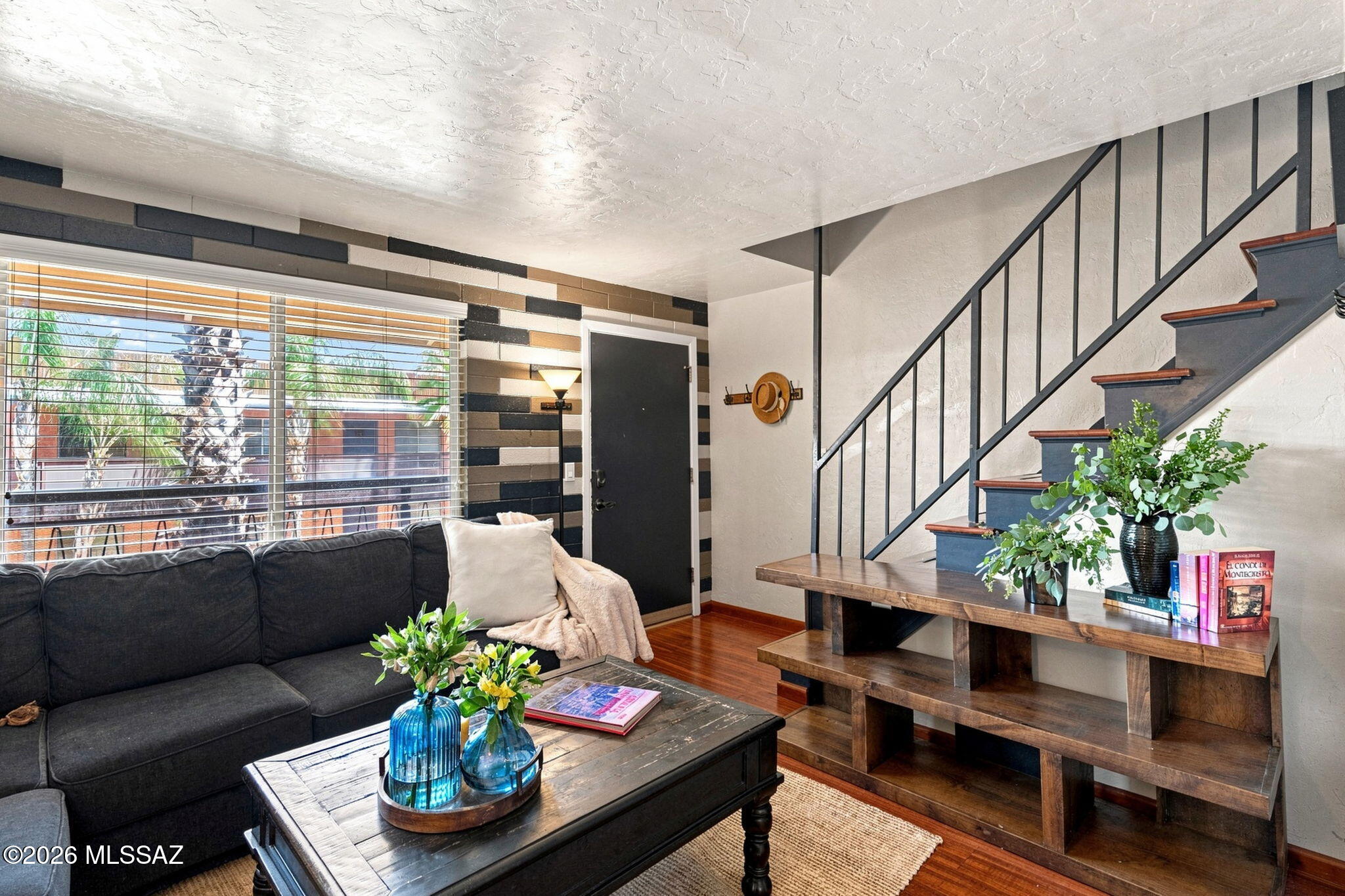 55 N Cherry Avenue 209