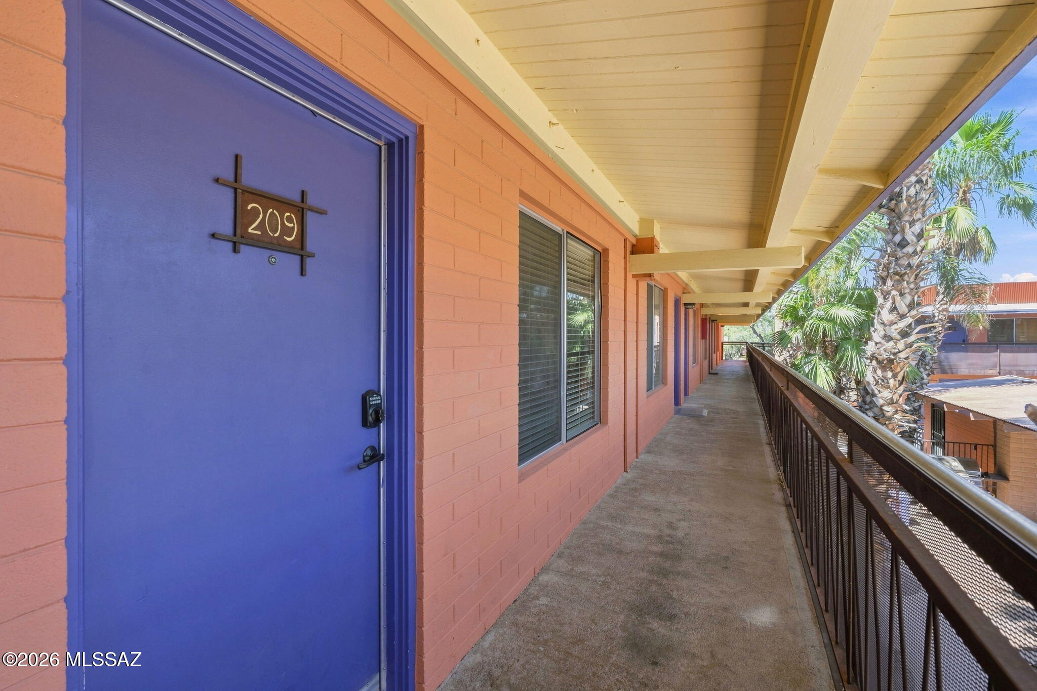 55 N Cherry Avenue 209