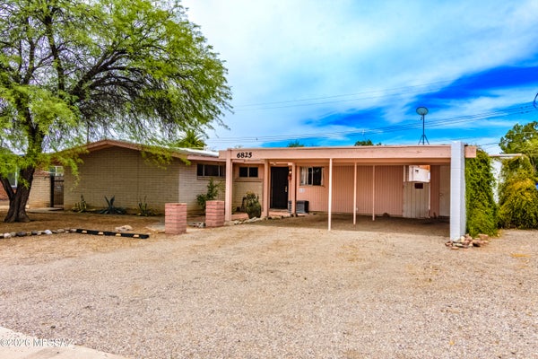 6825 E OBERLIN DR, TUCSON, AZ 85710 - Image d4e7e07dce1ef243c8d96b0db8c5bff0/3694079505
