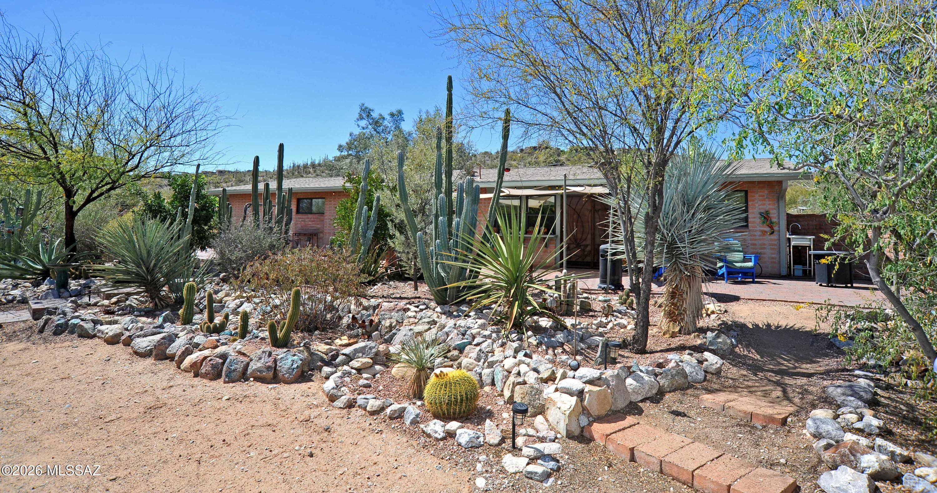 7271 E Rainbow Canyon Drive