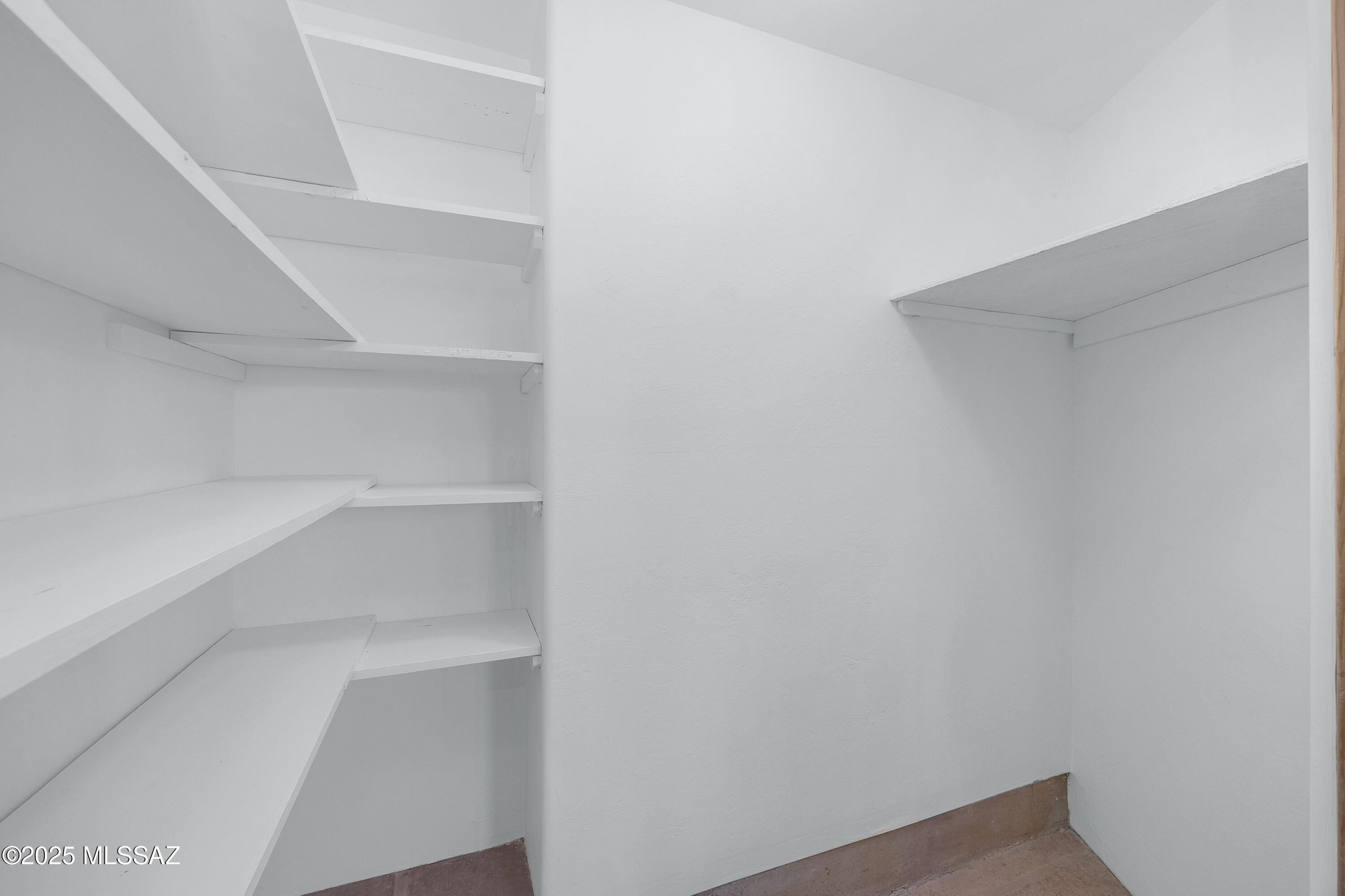 Unsubdivided - Residential