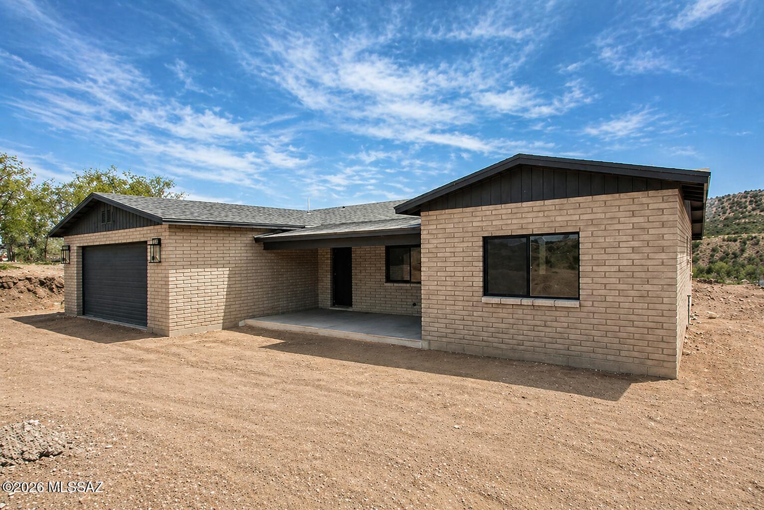 1383 Carolina Court