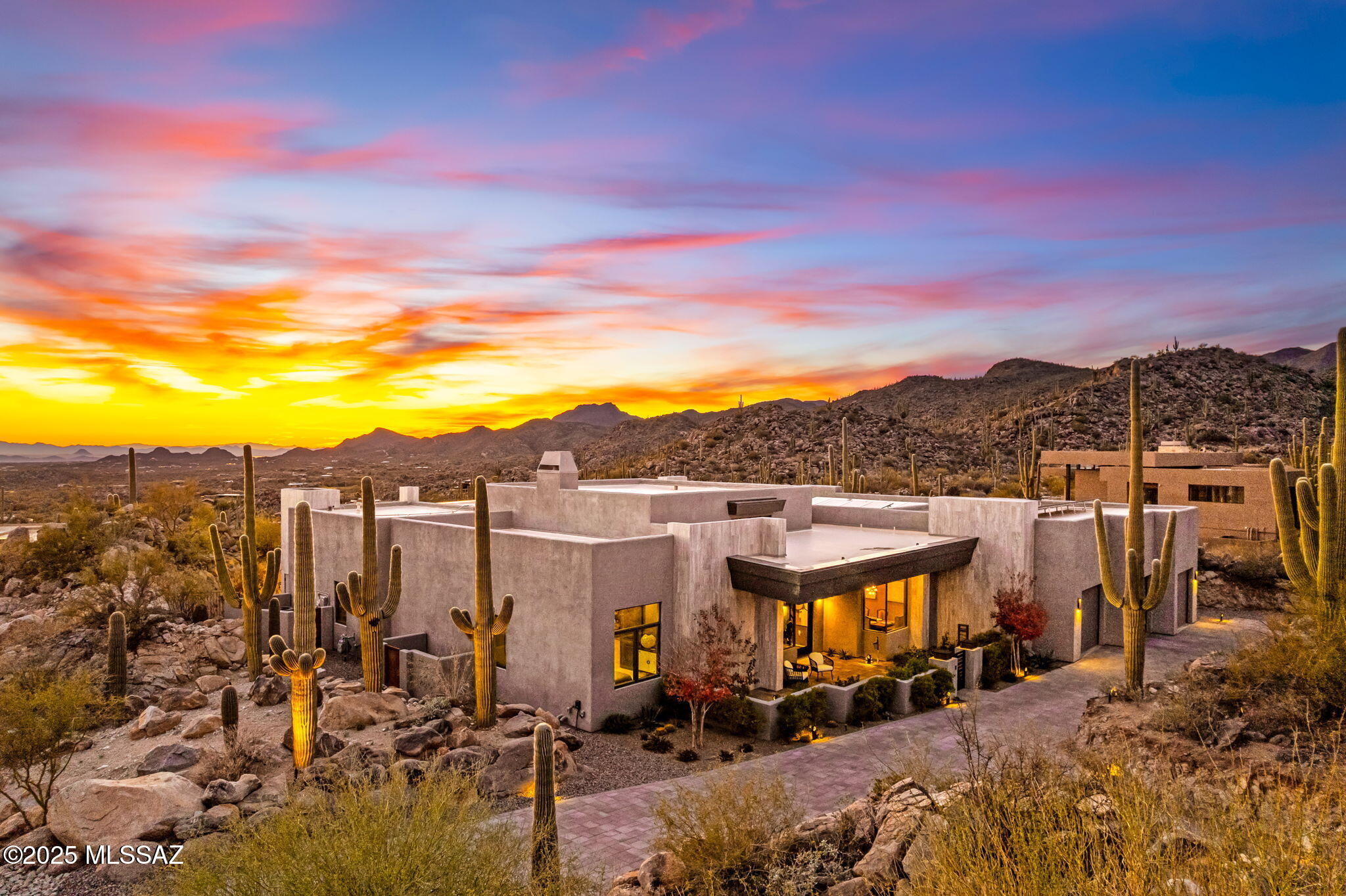 1313 W Tortolita Mountain Circle