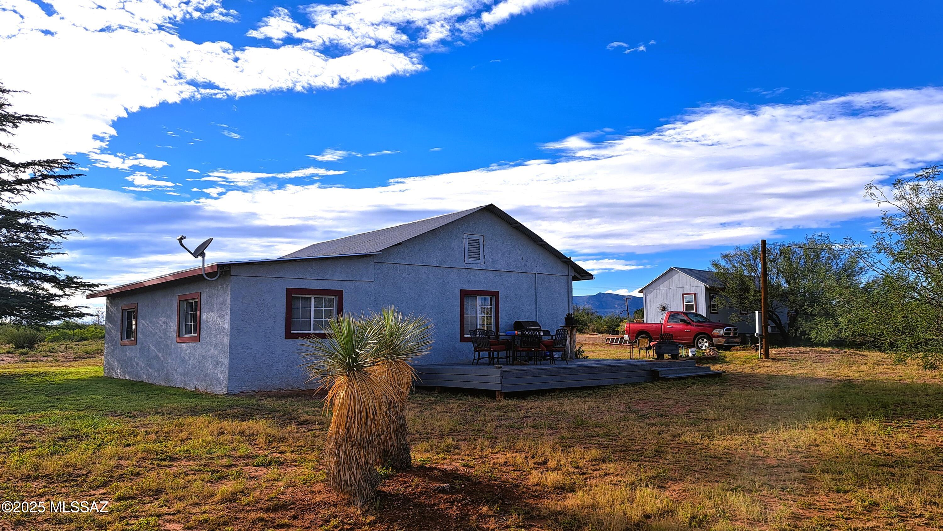 653 E Border Road