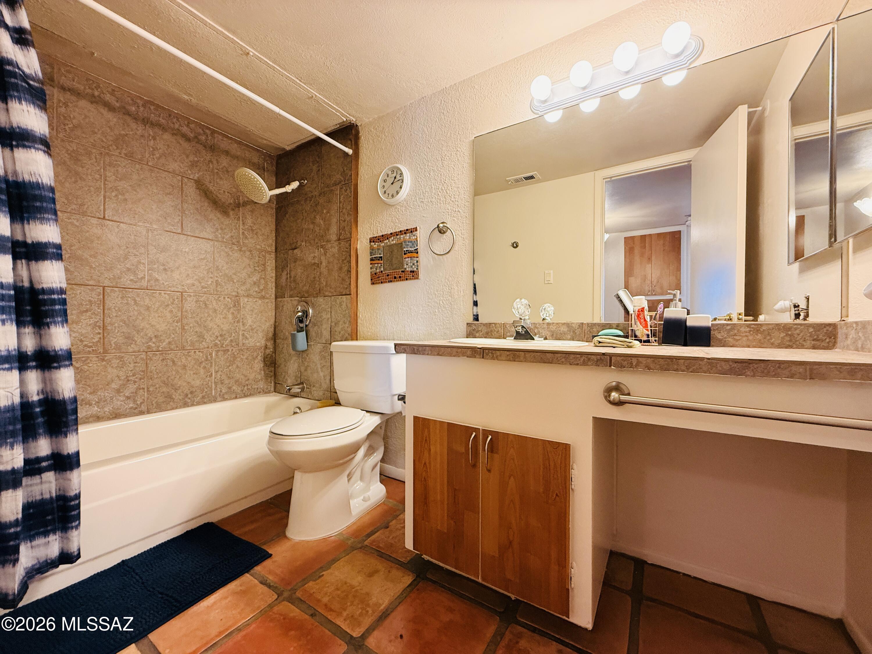 Las Colinas Condominiums - Residential