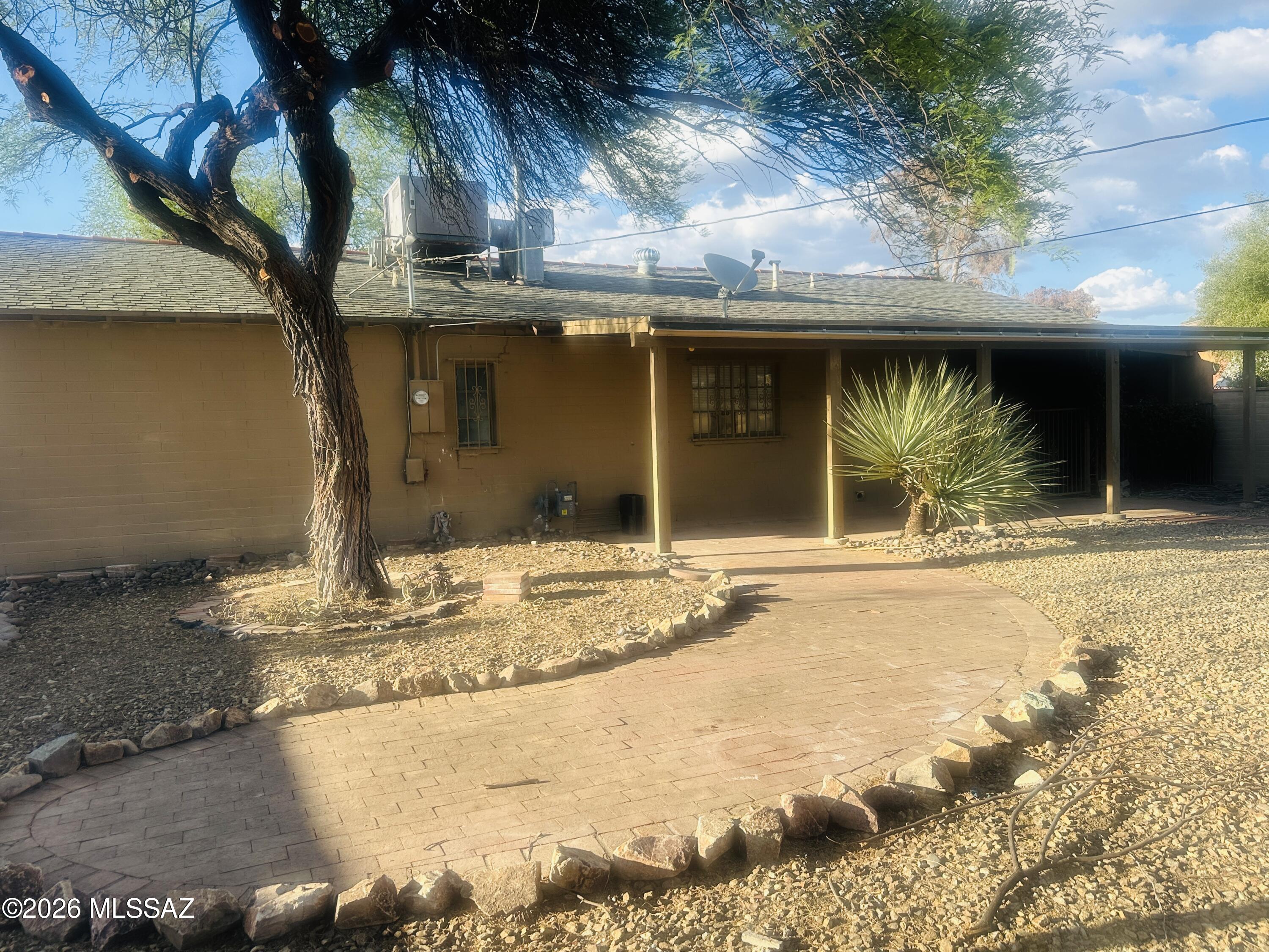 Del Monte Village - Residential