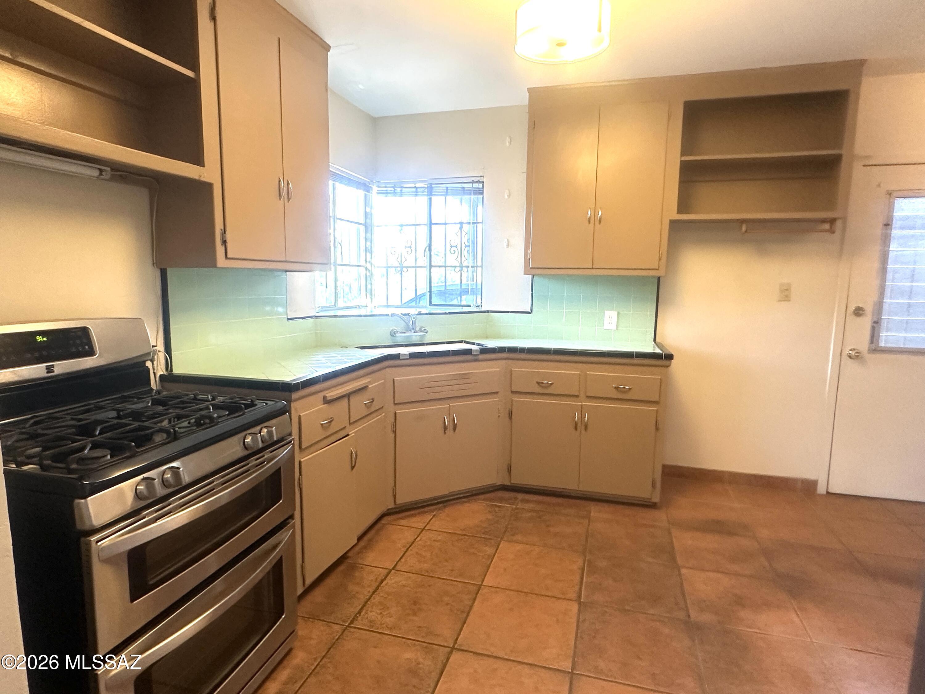 Del Monte Village - Residential
