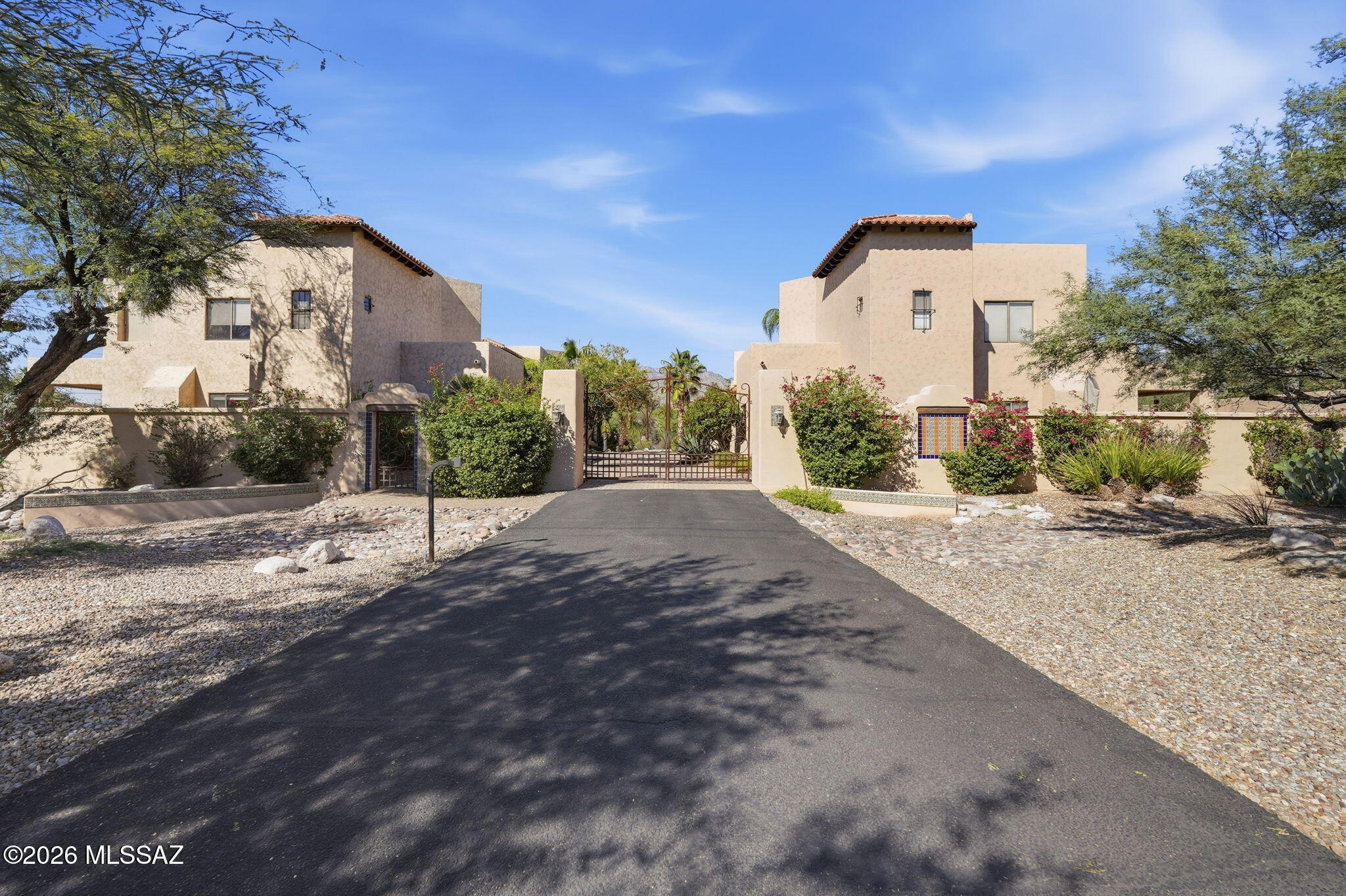6919 E Cloud Road