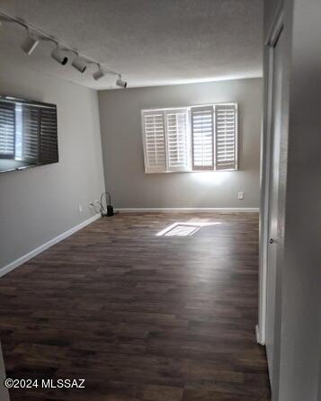 Euclid Point Condos (1-25) - Residential Lease
