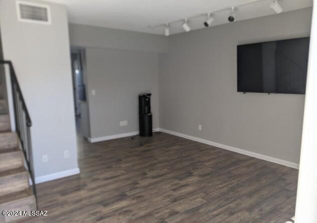 Euclid Point Condos (1-25) - Residential Lease