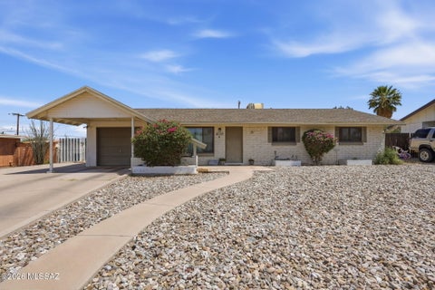 Photo of 6109 E 33rd Street, Tucson, AZ 85711 (MLS # 22614866)
