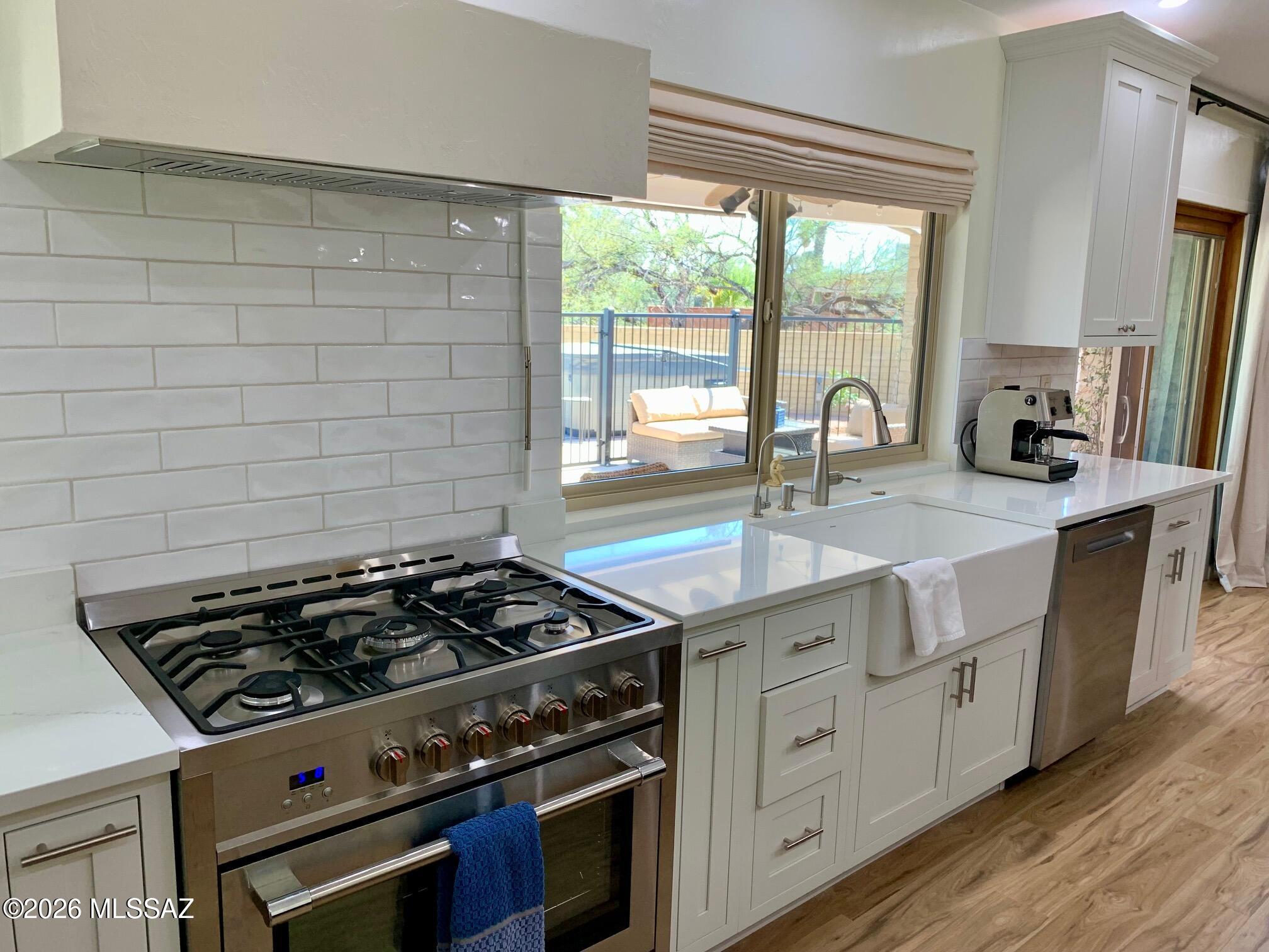 Casas Adobes West (1-220) - Residential