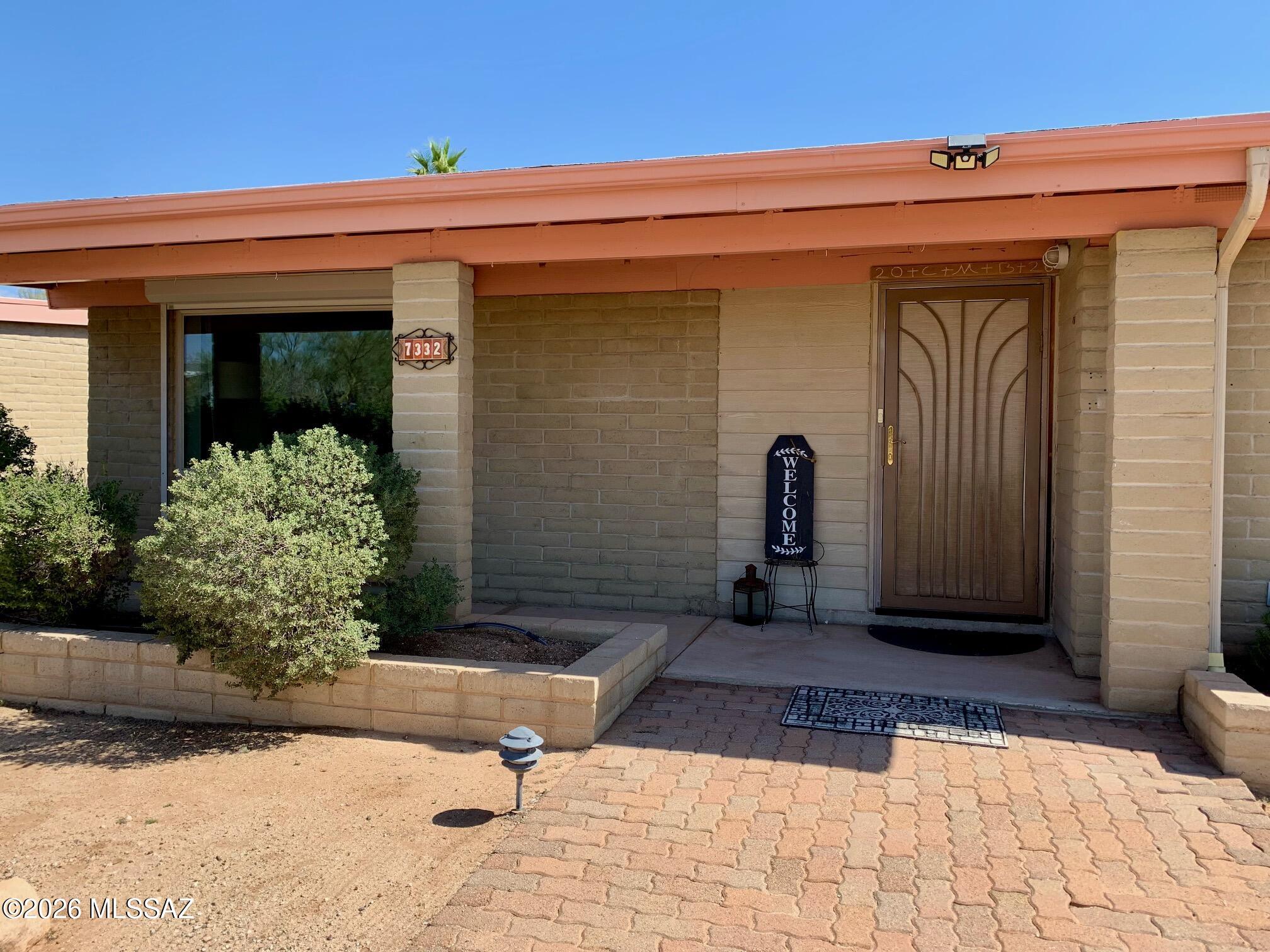 7332 N Camino De Maximillian