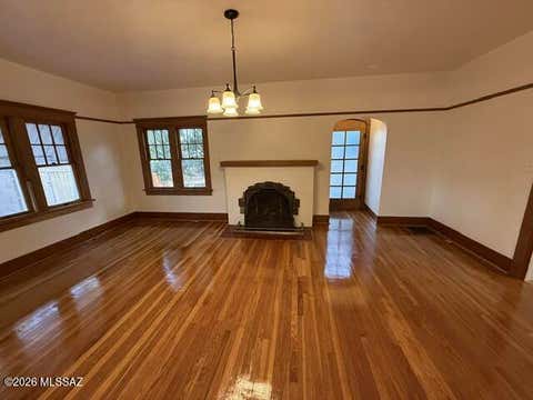 Photo of 1902 E Hawthorne Street, Tucson, AZ 85719 (MLS # 22619346)