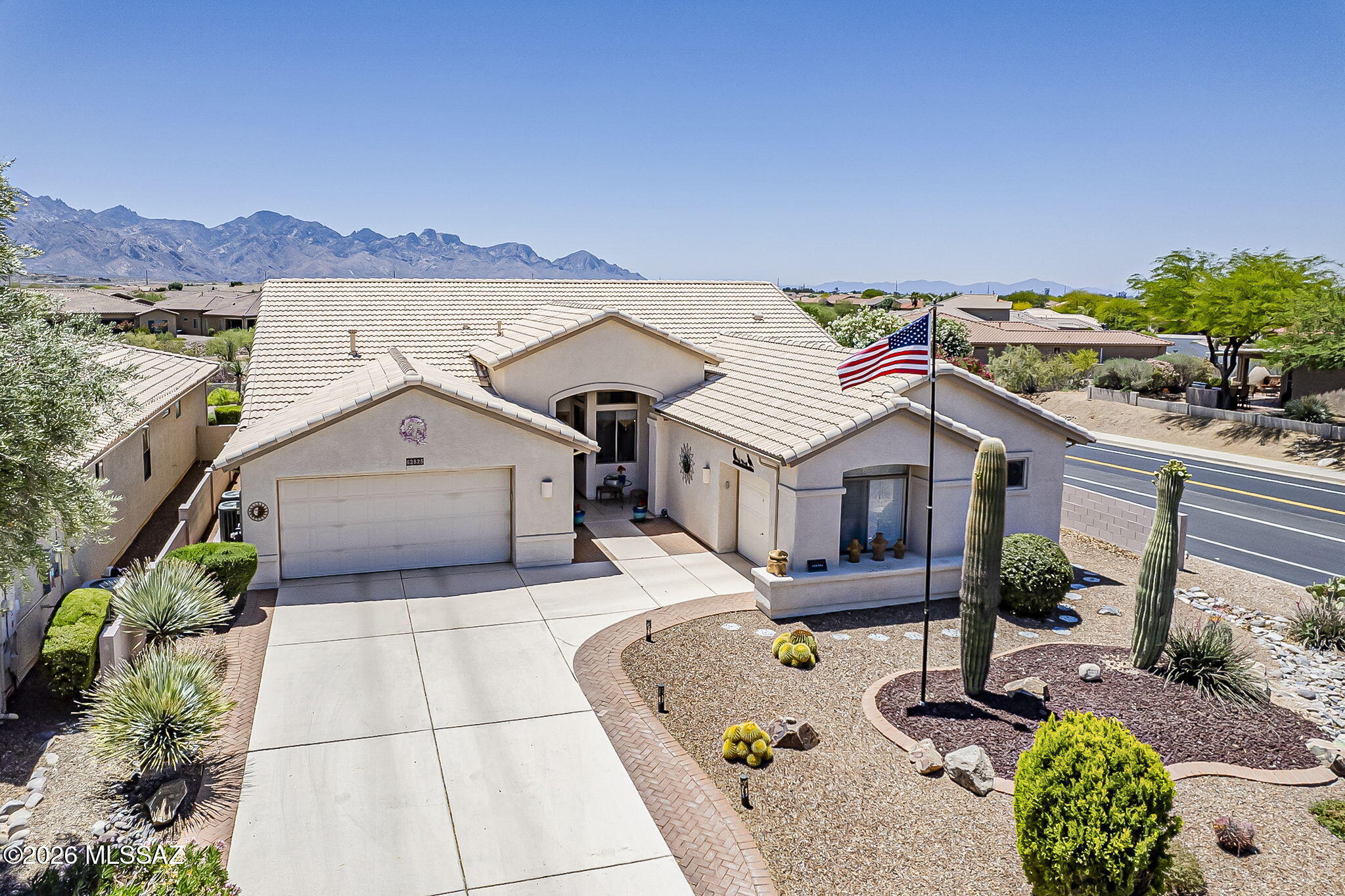 62825 E Amberwood Drive