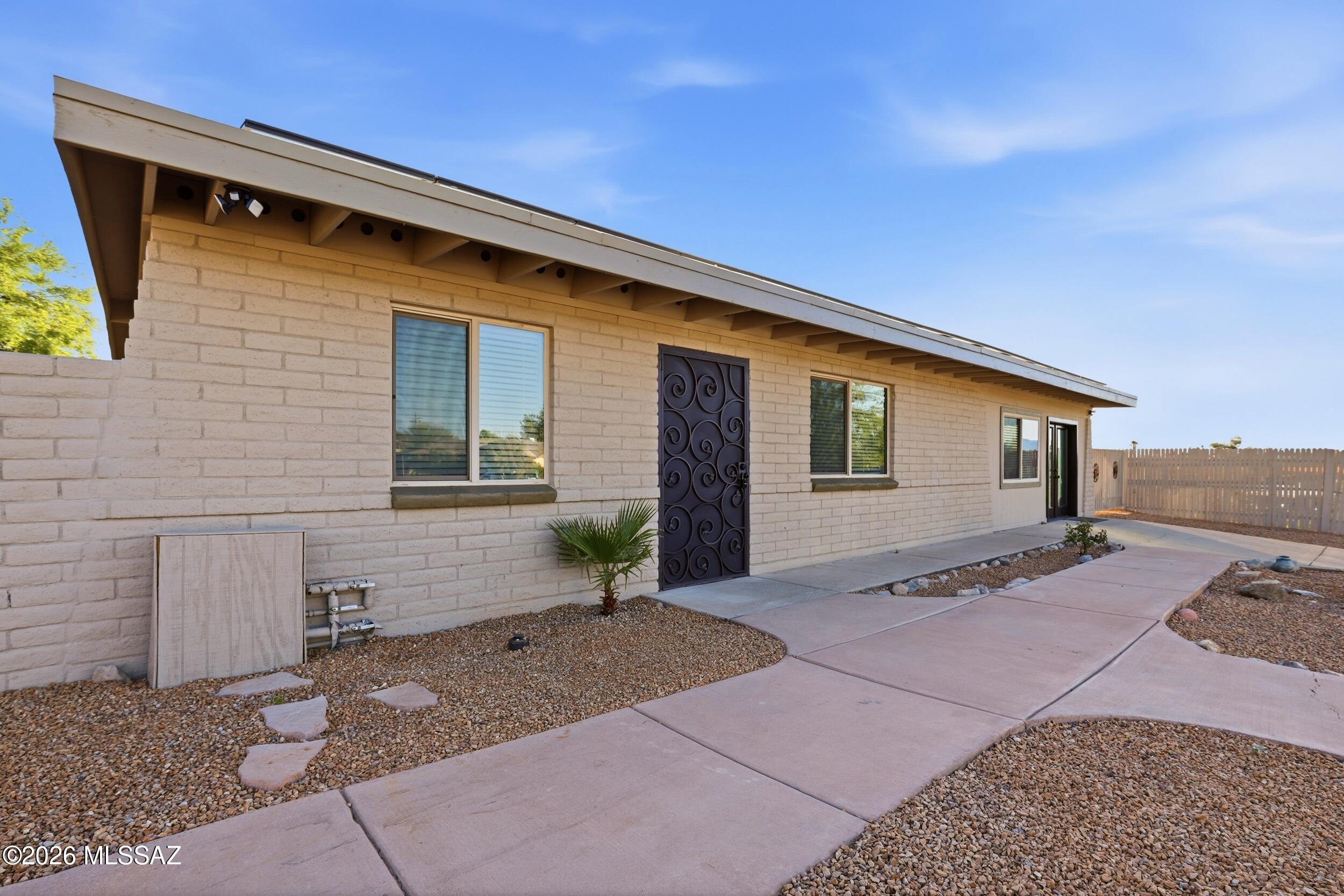 3443 W Northstar Drive