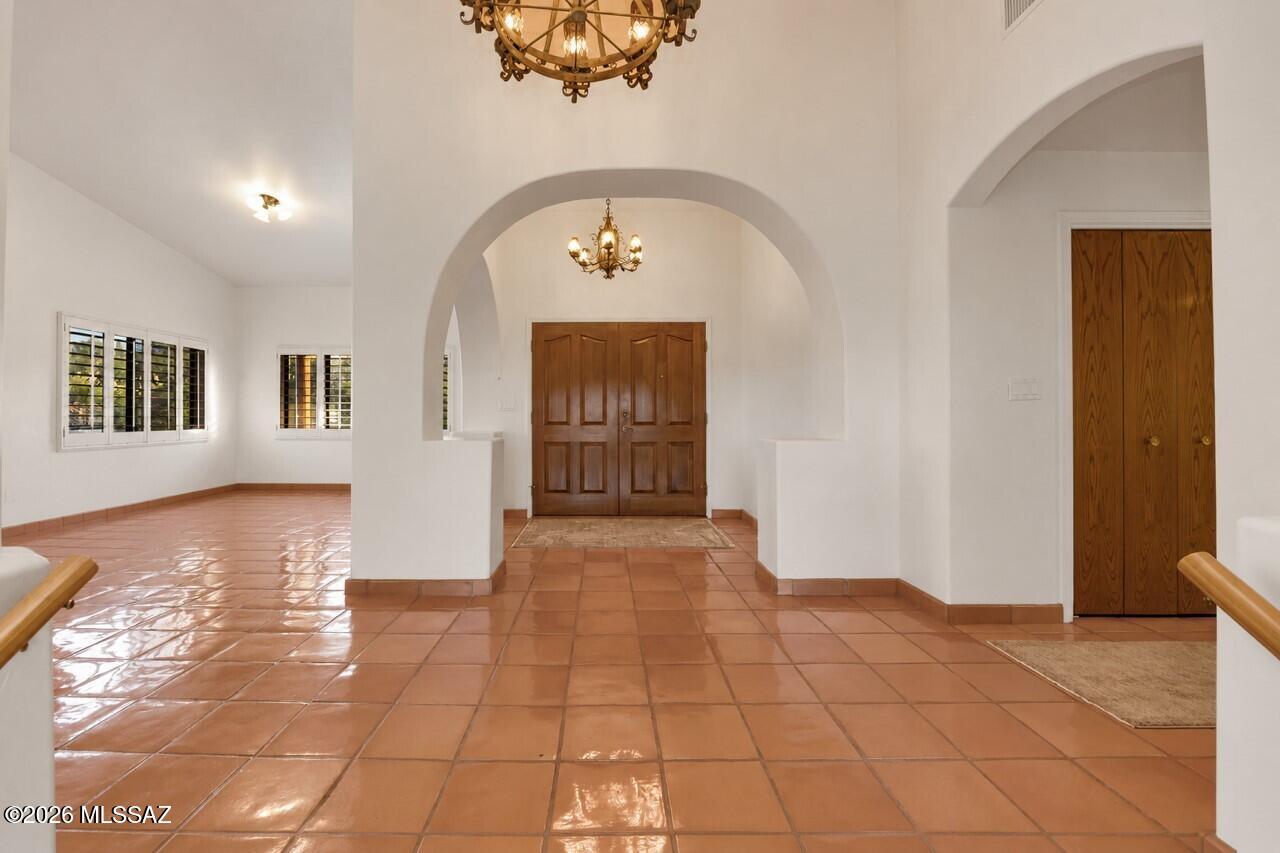 5290 W Rhyolite Loop