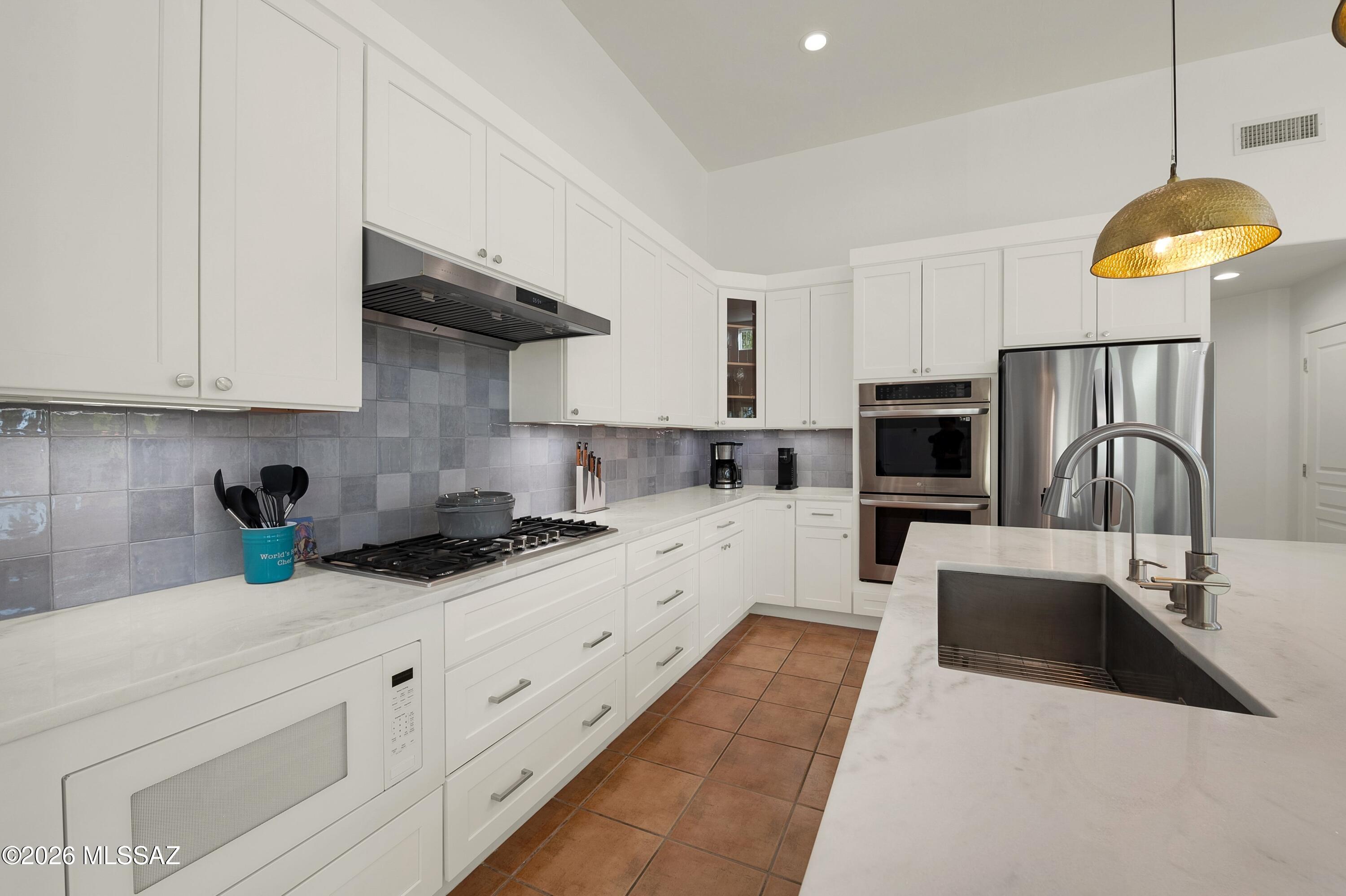 Montage Vista (1-29) - Residential