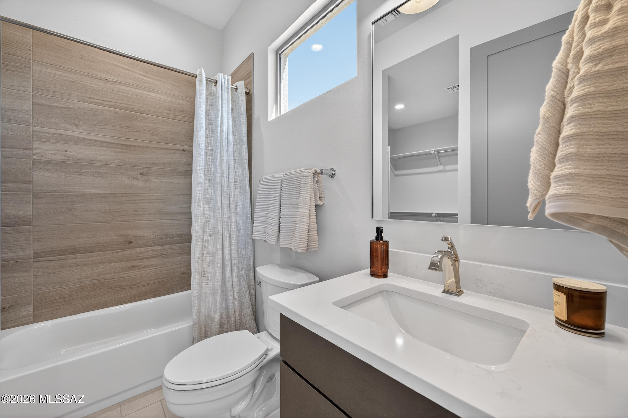 Coyote Creek (1-395) - Residential