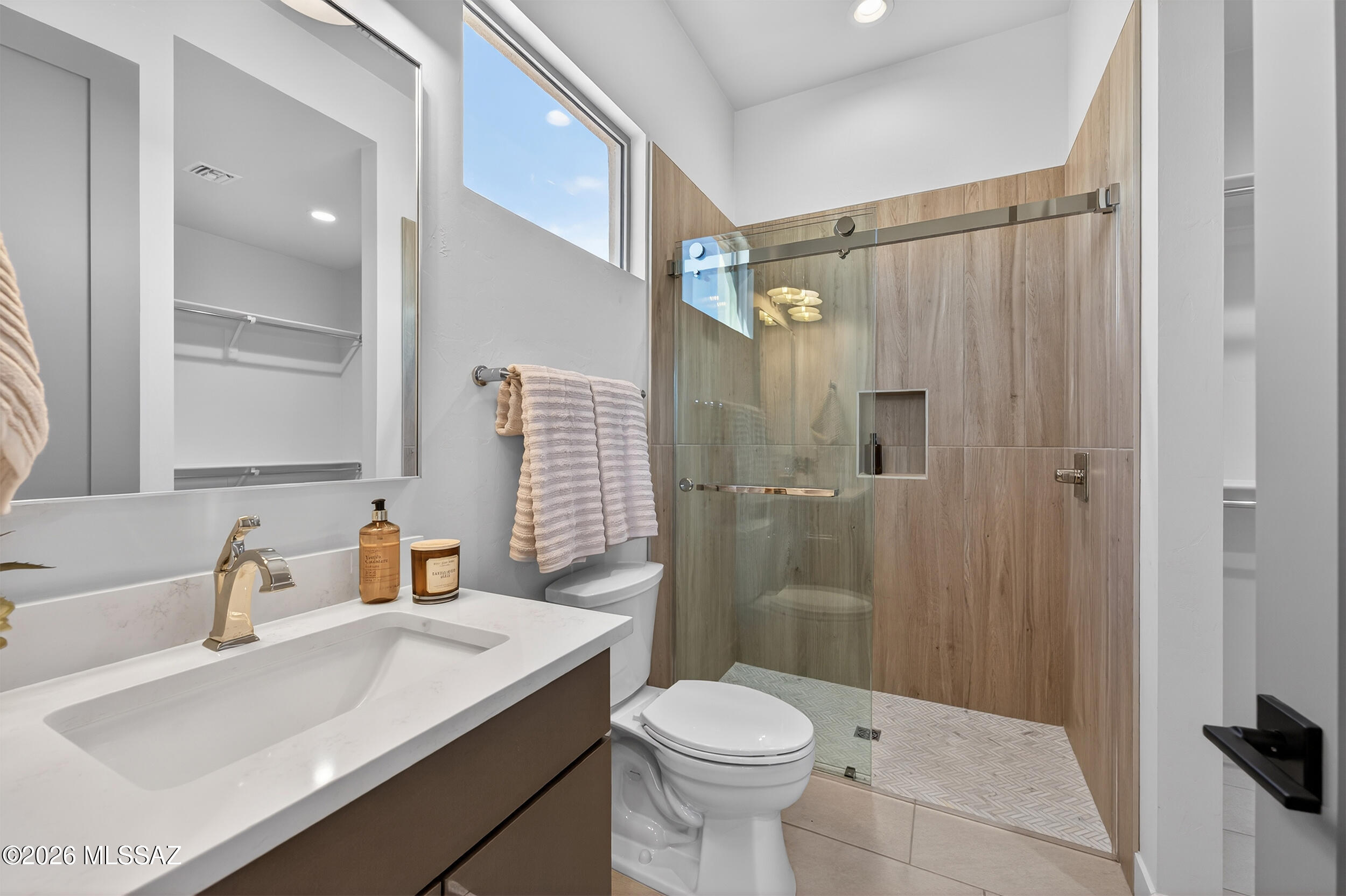Coyote Creek (1-395) - Residential
