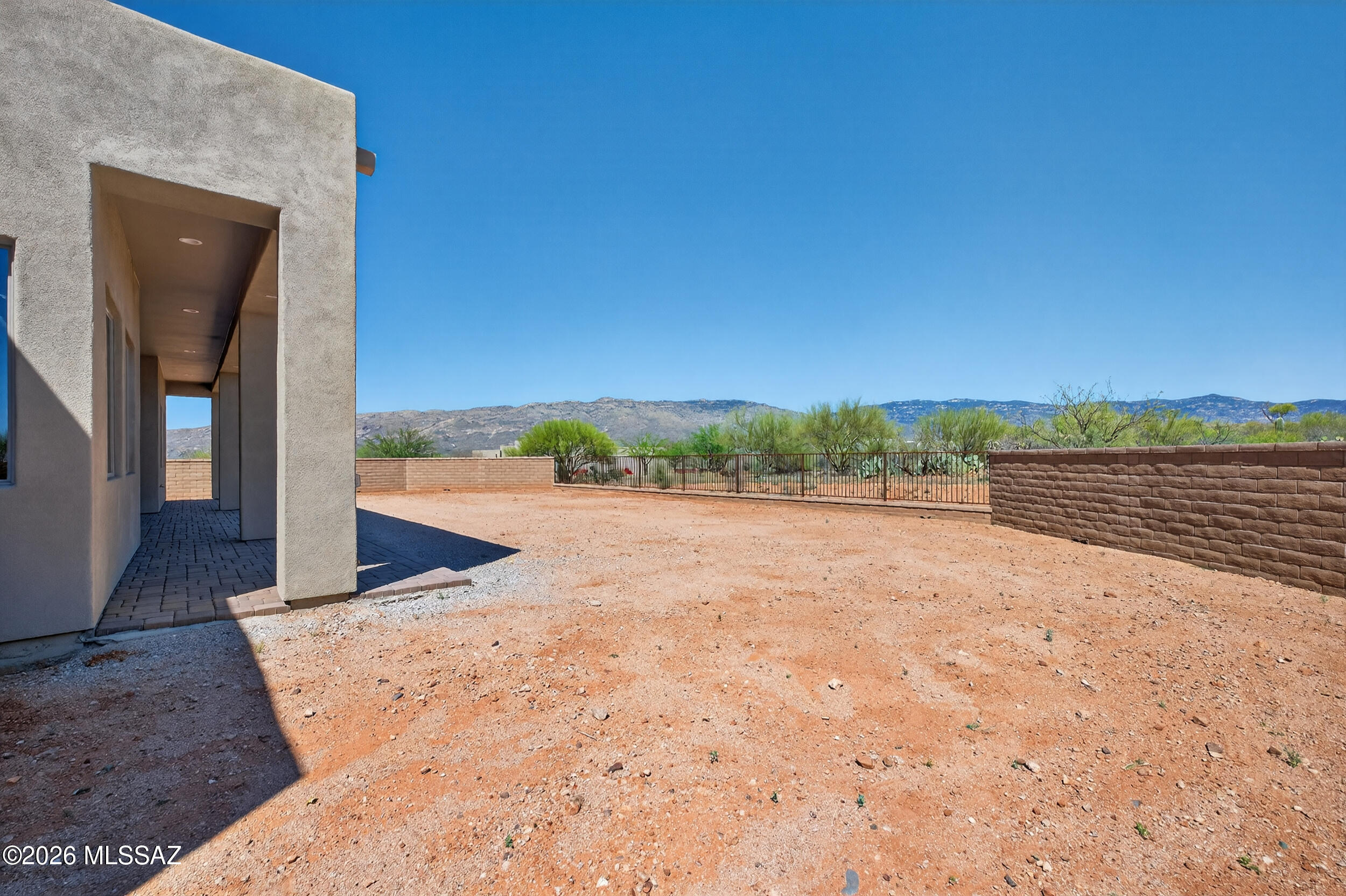 Coyote Creek (1-395) - Residential