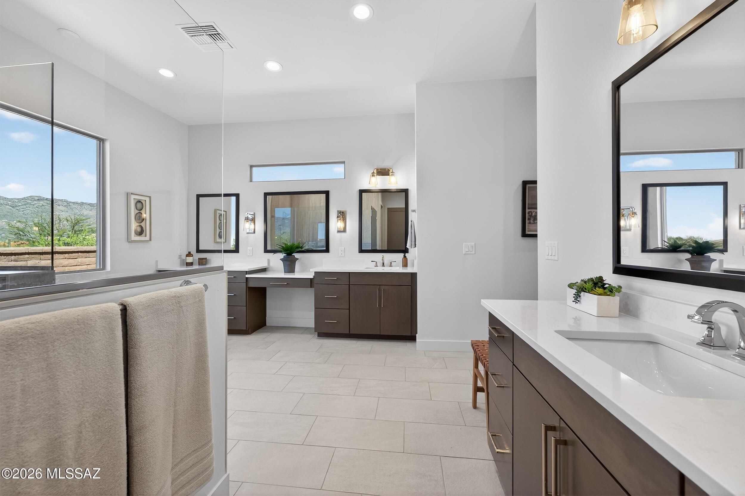 Coyote Creek (1-395) - Residential