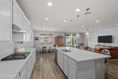 2284 W Alamo Spring Loop Oro Valley AZ 85742