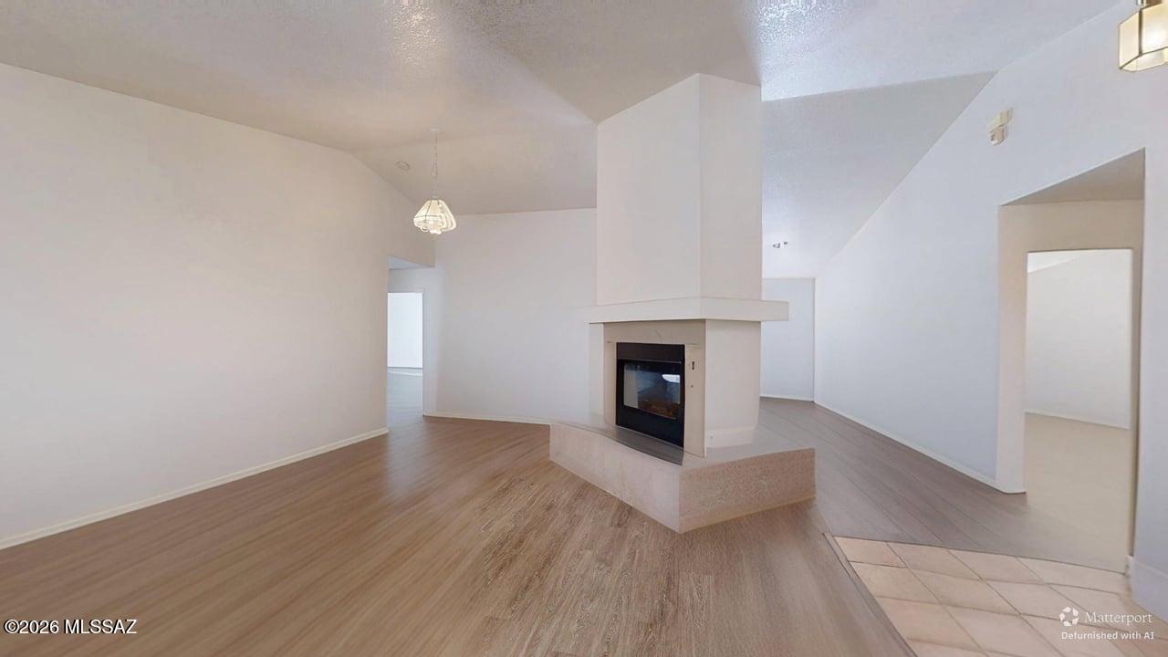 Canyon De Flores Ph 01A - Residential