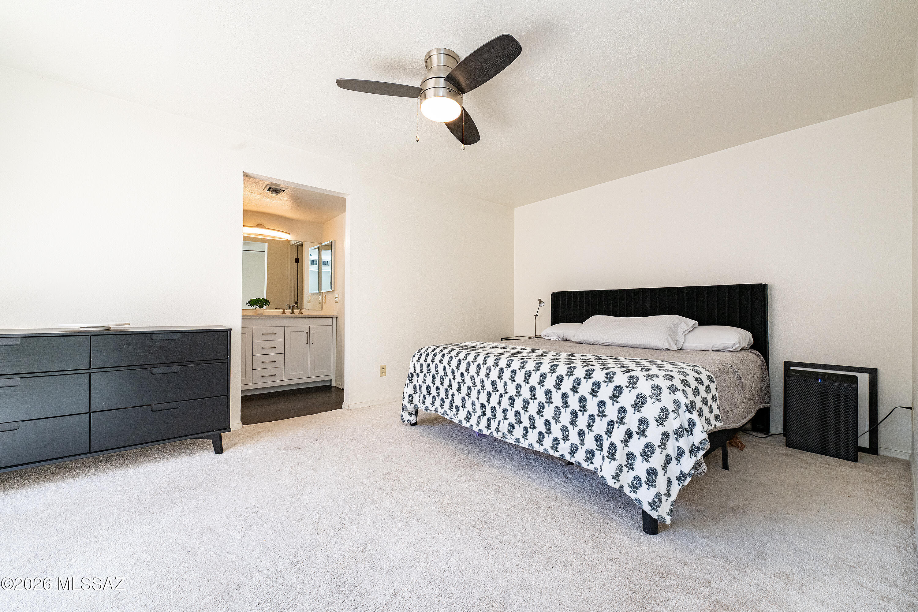 2417 N Palo Hacha Drive