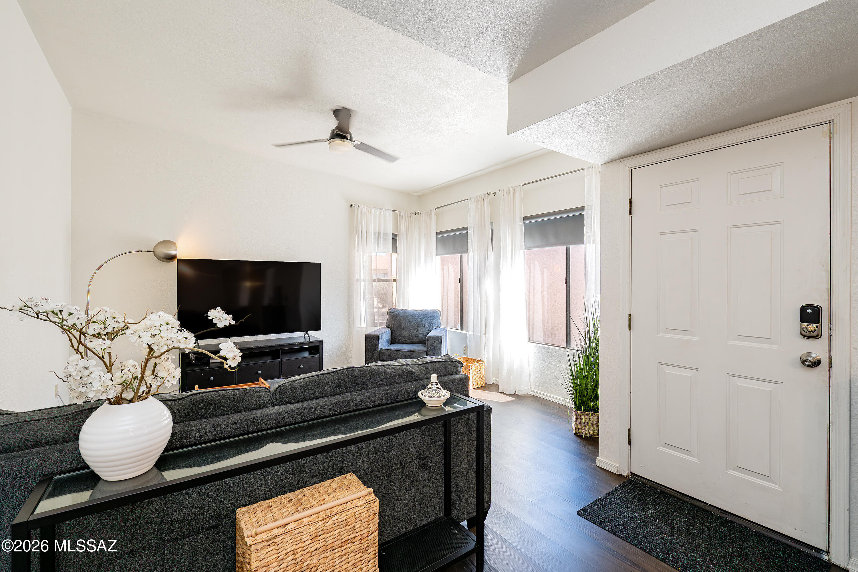 2417 N Palo Hacha Drive