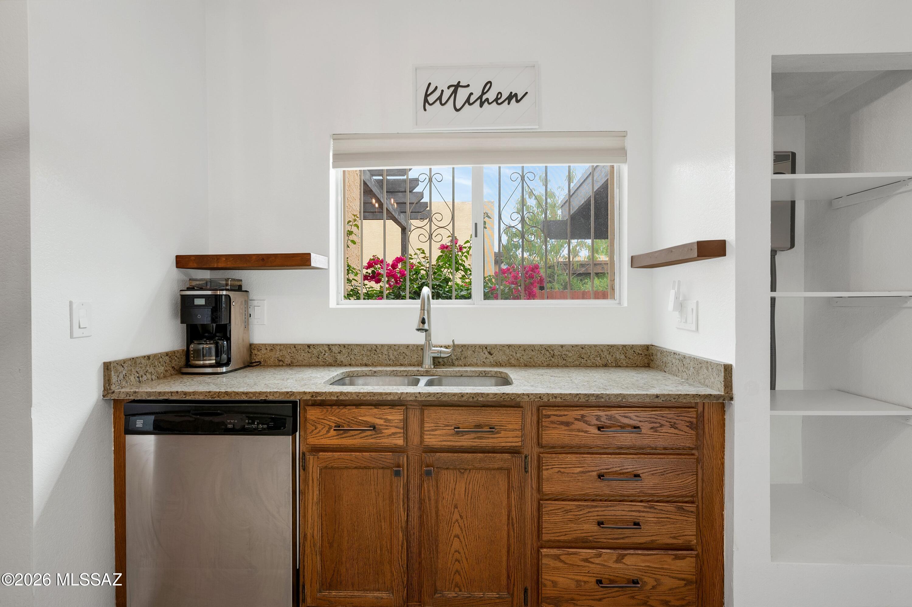 Ladera Brisas Townhouses (1-106) - Residential