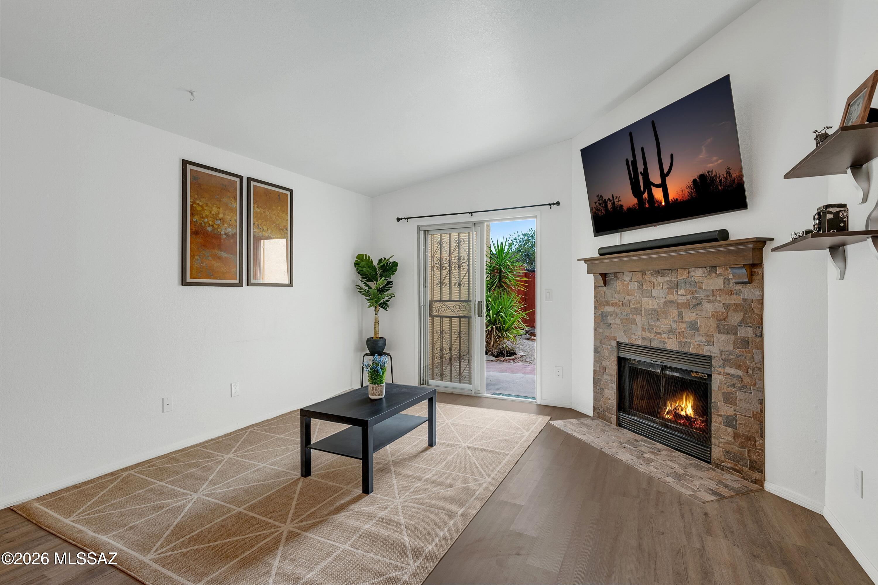 Ladera Brisas Townhouses (1-106) - Residential