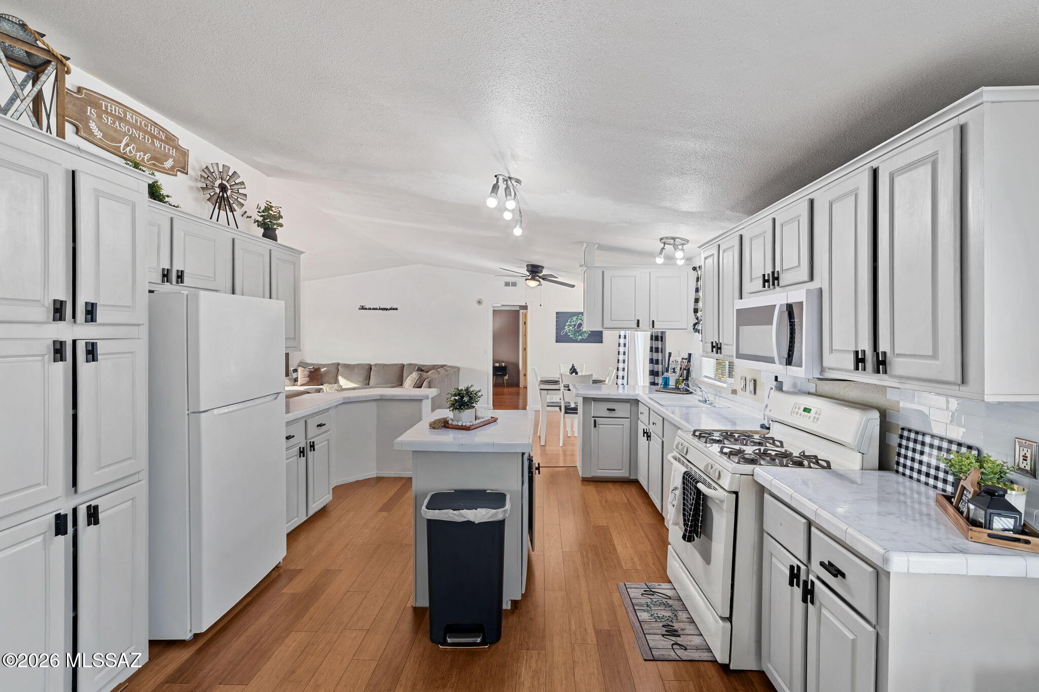 8555 S Alice Vail Lane